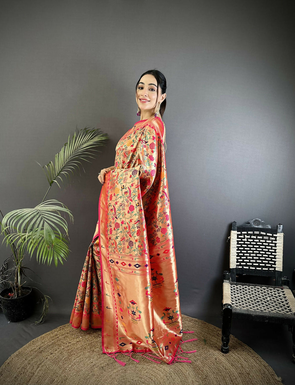 Joban Fashion Rani Pink Floral & Leaf Designs Soft Silk Paithani Saree