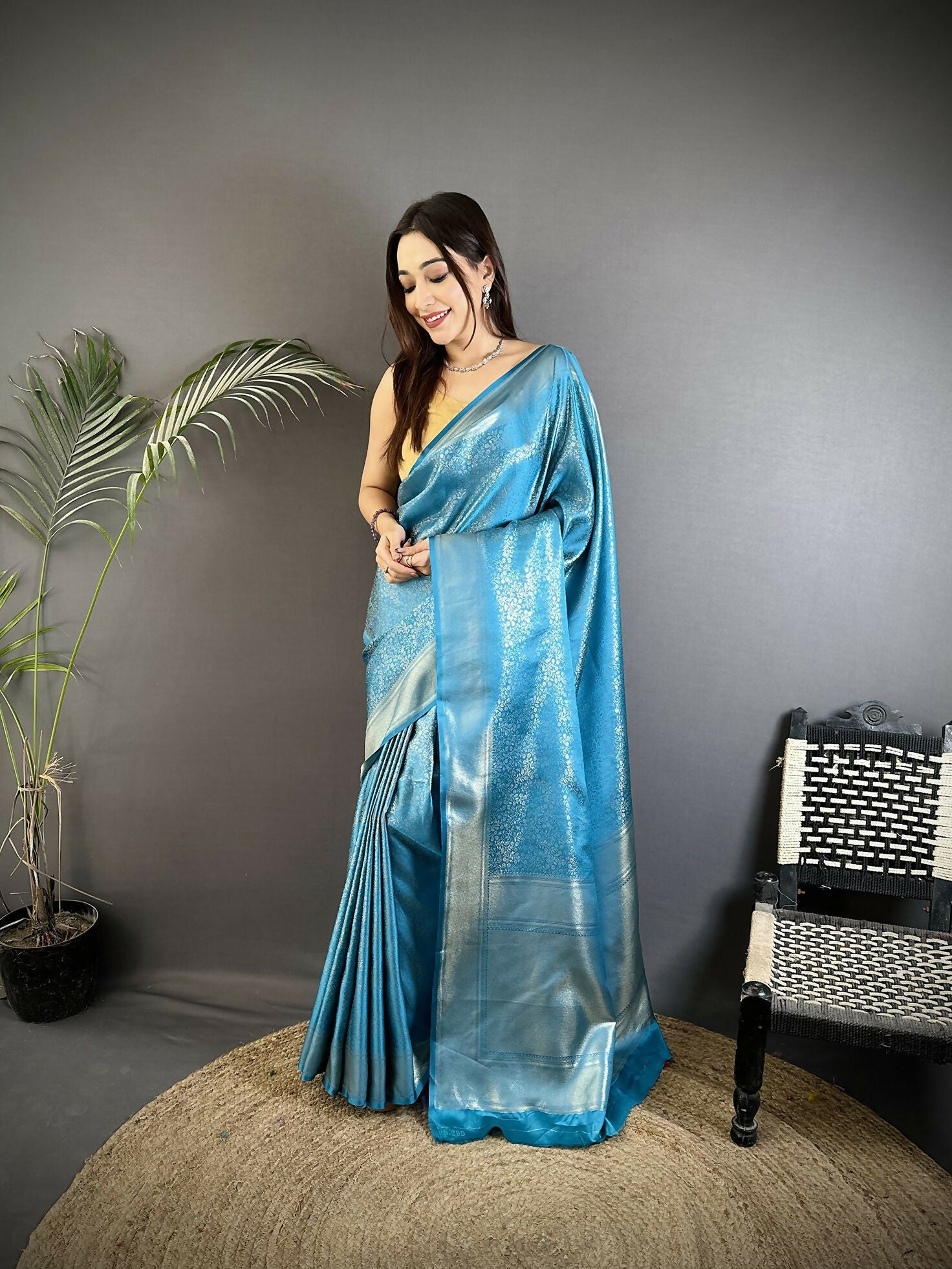 Joban Fashion Ocean Blue Floral Motifs & Ethnic Design Soft Satin Silk Kanchipuram Saree