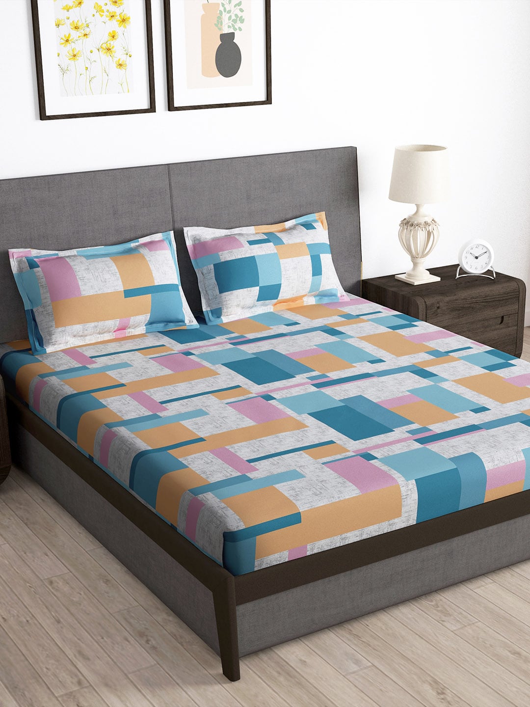 Story@home Arena Grey & White Printed 180 TC Bedsheet & Pillow Covers