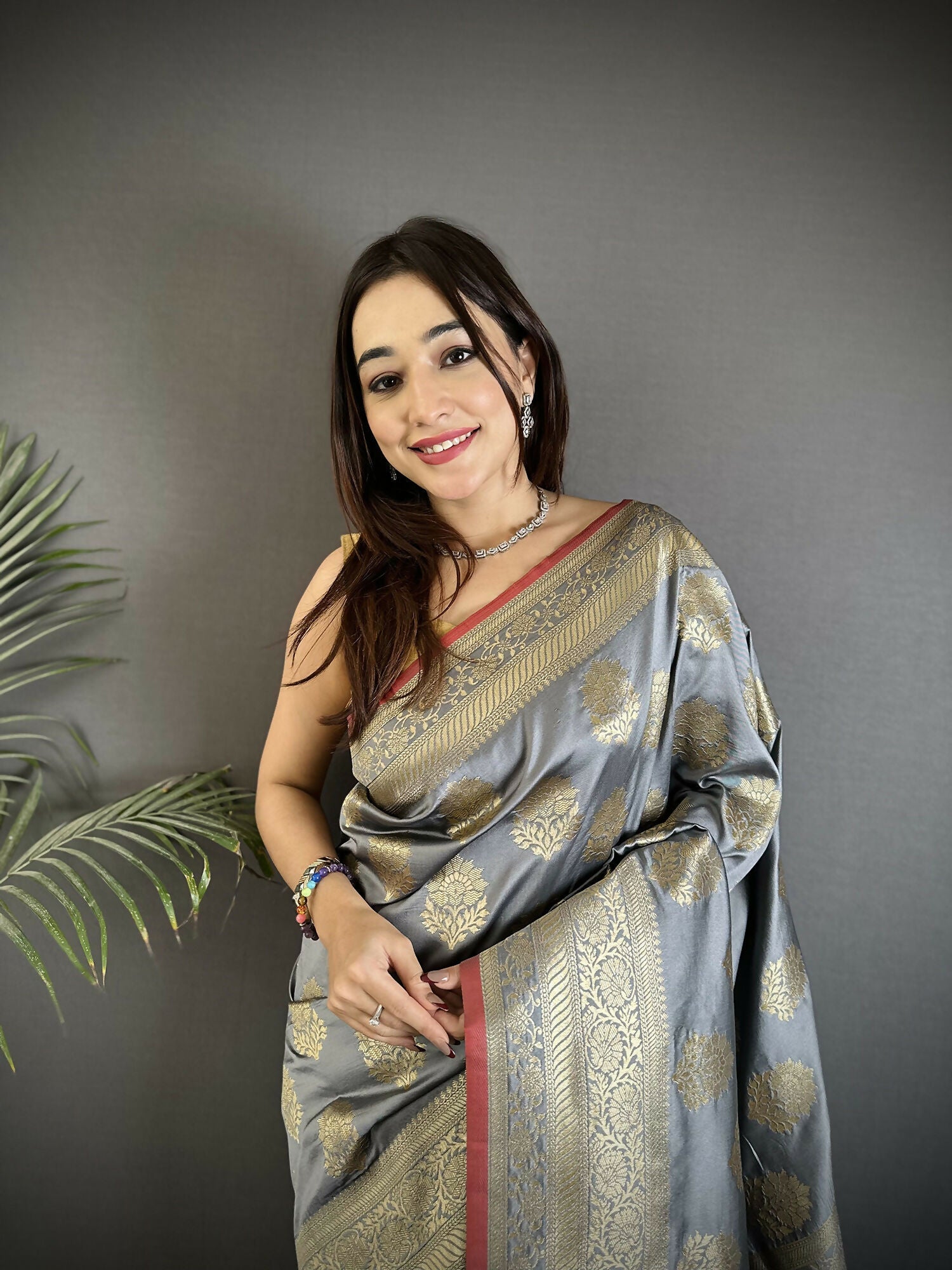 Joban Fashion Grey Ethnic Floral Motifs Soft Lichi Silk Banarasi Saree