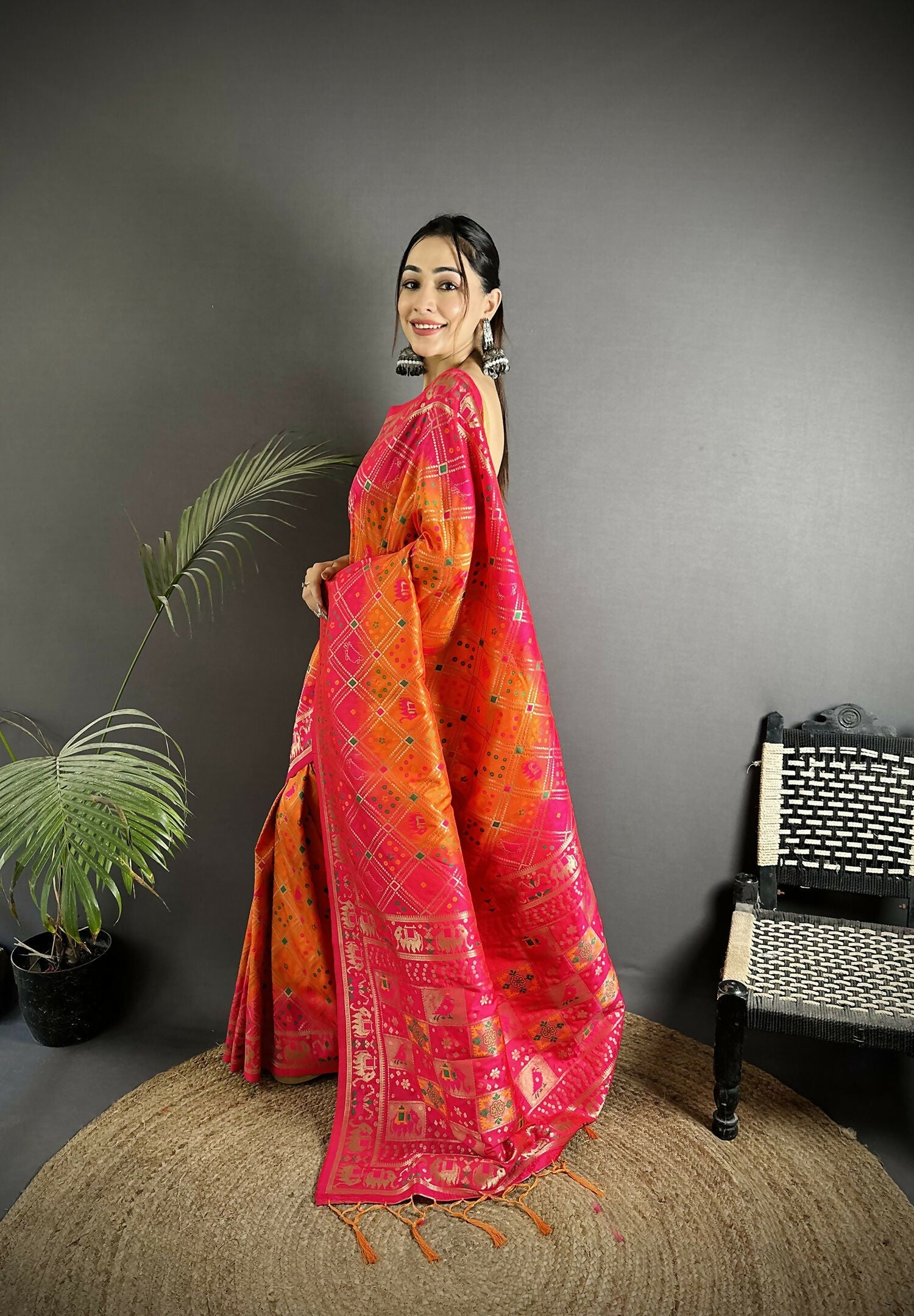 Joban Fashion Orange And Pink Geometric Pattern Soft Silk Patola Saree