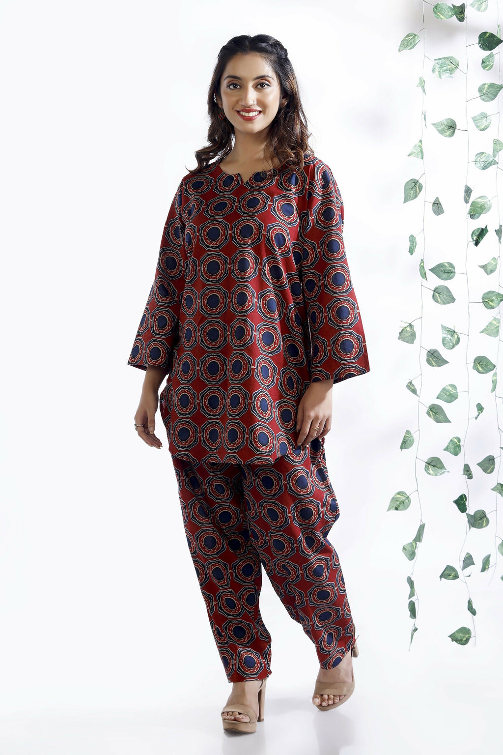 Breathables Abstract Cotton Co-Ord Set – Red