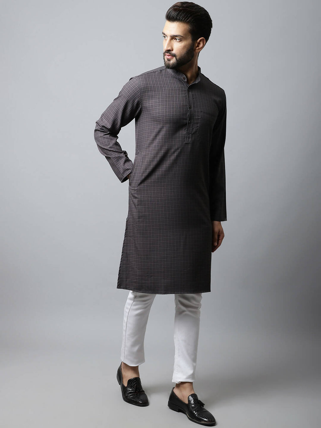Even Apparels Black Color Pure Cotton Men's Kurta With Band Collar (CHK1166)