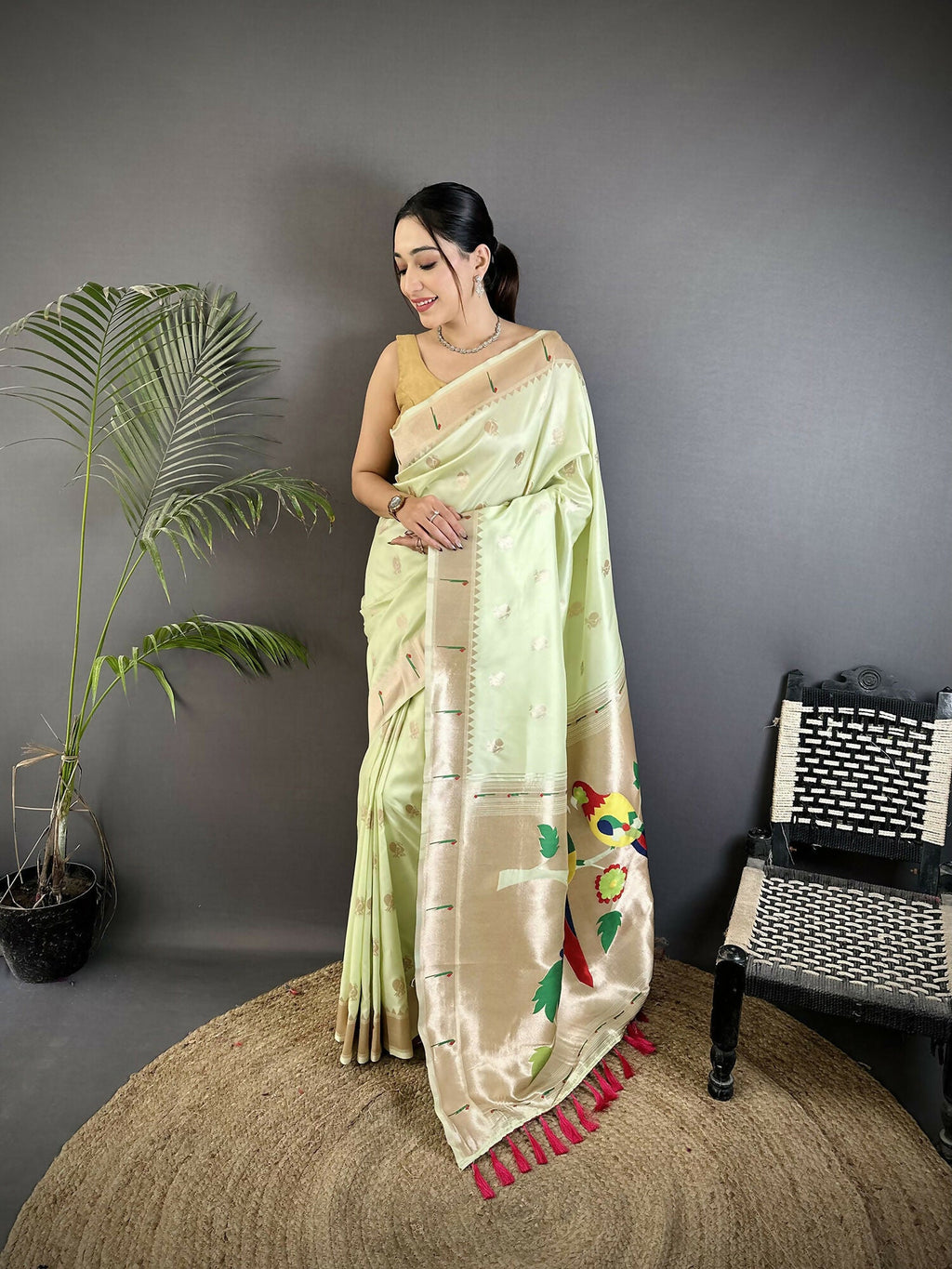 Joban Fashion Pista Green Peacock & Floral Motifs Soft Silk Kanchipuram Saree