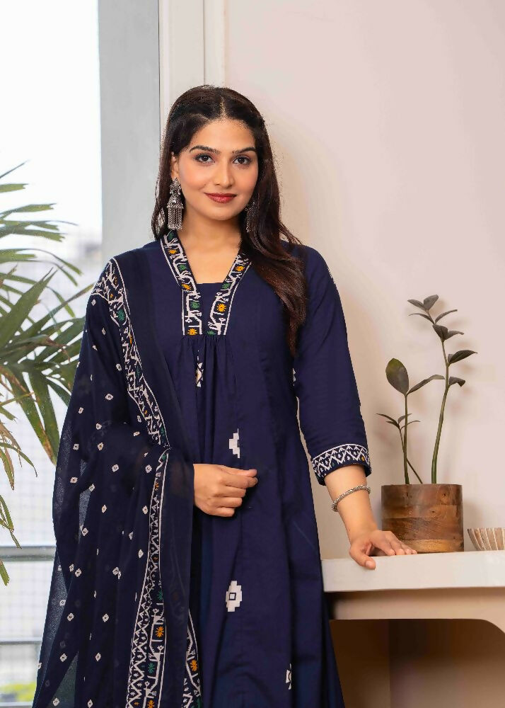 Jaimini Women Cotton Printed V-Neck 3/4 Sleeves Calf Length Flared Kurta Pant And Dupatta Set