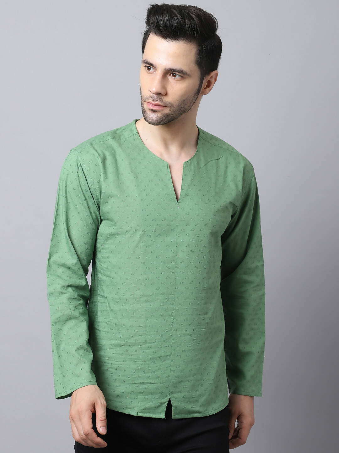 Even Apparels Green Pure Cotton Round Neck Slit Men's Kurta