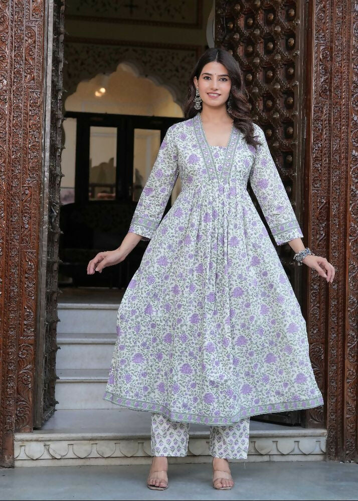 Jaimini Women Cotton Printed V-Neck 3/4 Sleeves Calf Length Flared Kurta Pant And Dupatta Set