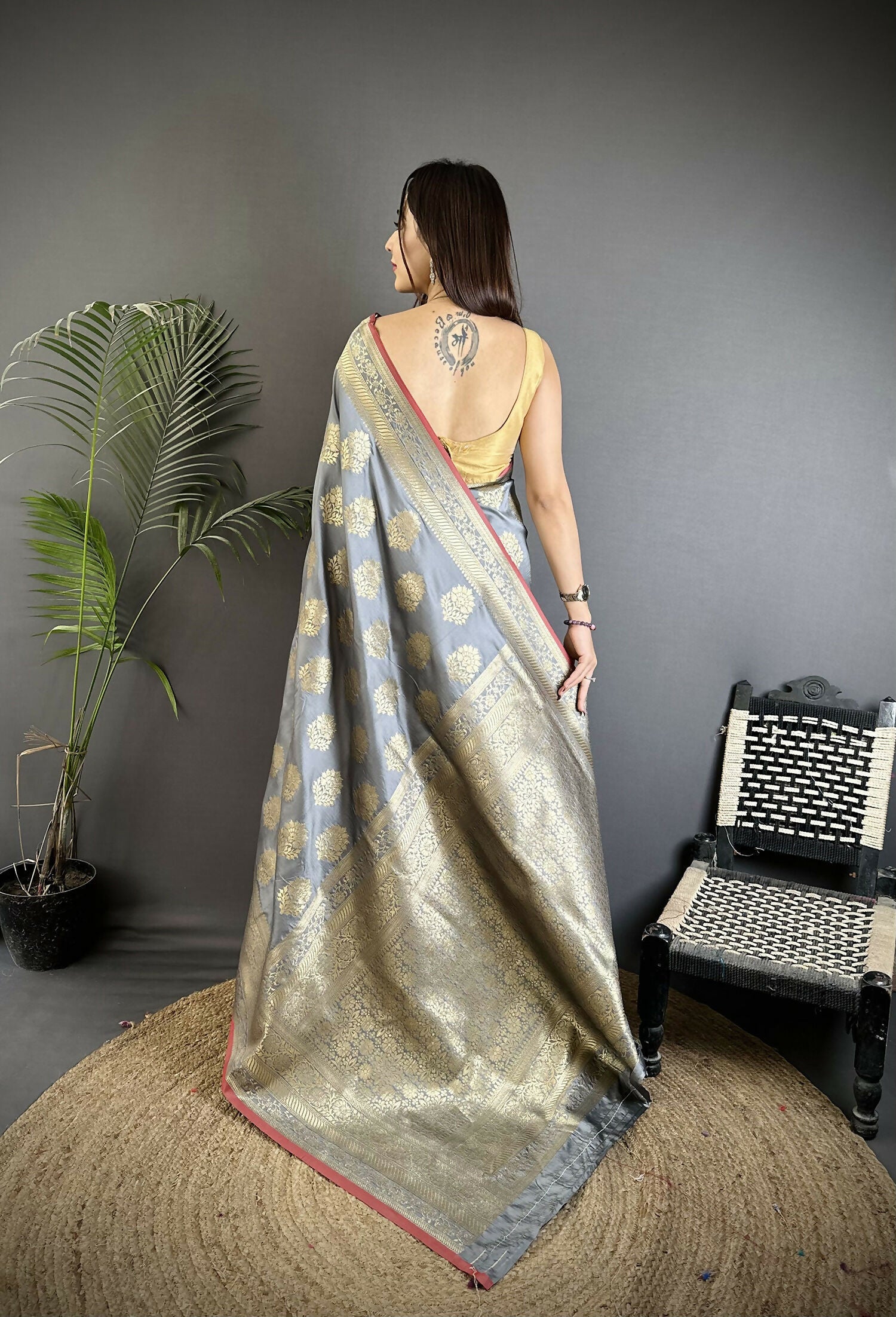 Joban Fashion Grey Ethnic Floral Motifs Soft Lichi Silk Banarasi Saree