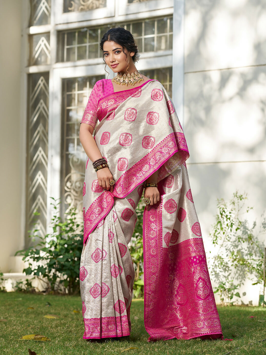 Shree Shyam Fashion Cream With Pink Silk Blend Saree