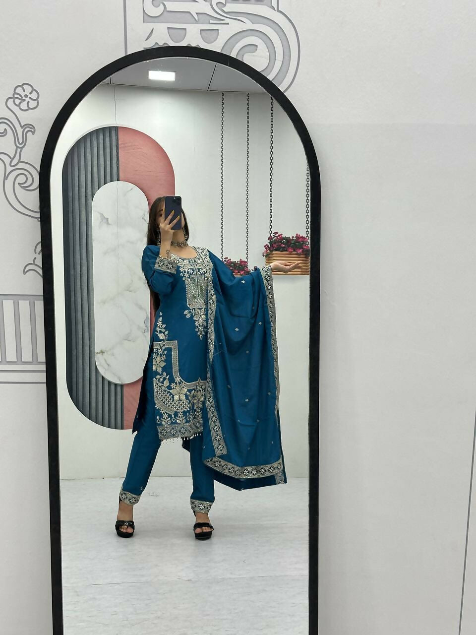 Teeya Creation Womens New Wedding Wear Heavy Embroidery Thread Work Teal Kurta Set
