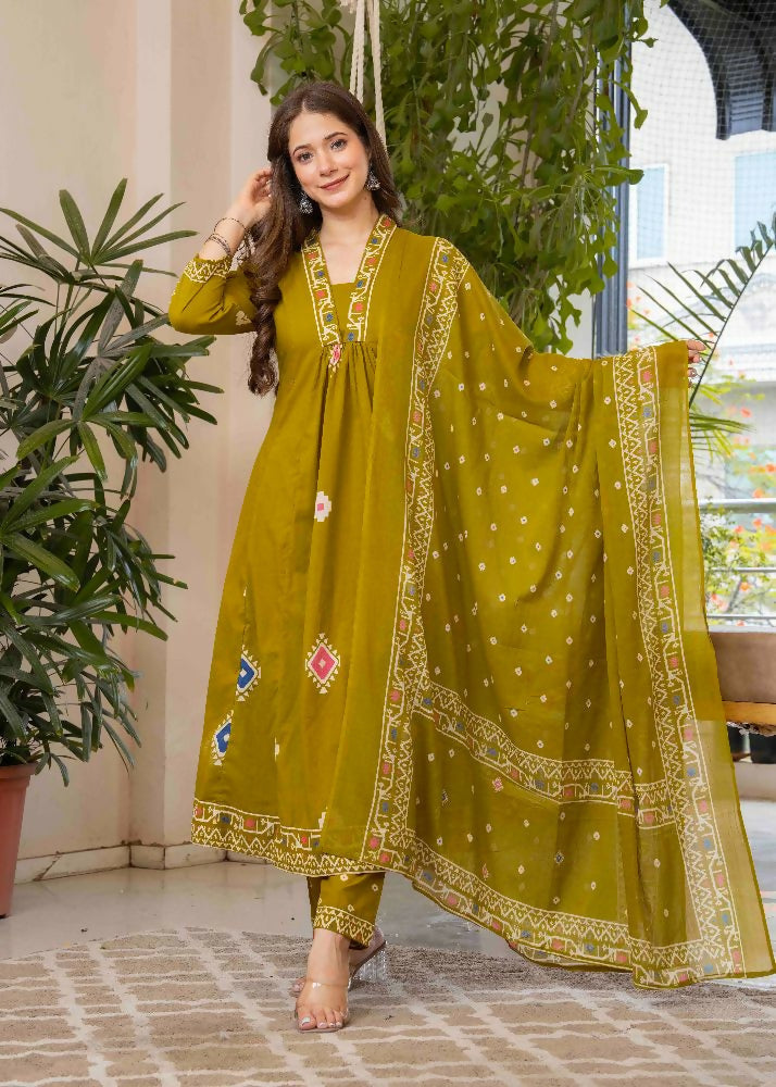 Jaimini Women Cotton Printed V-Neck 3/4 Sleeves Calf Length Flared Kurta Pant And Dupatta Set