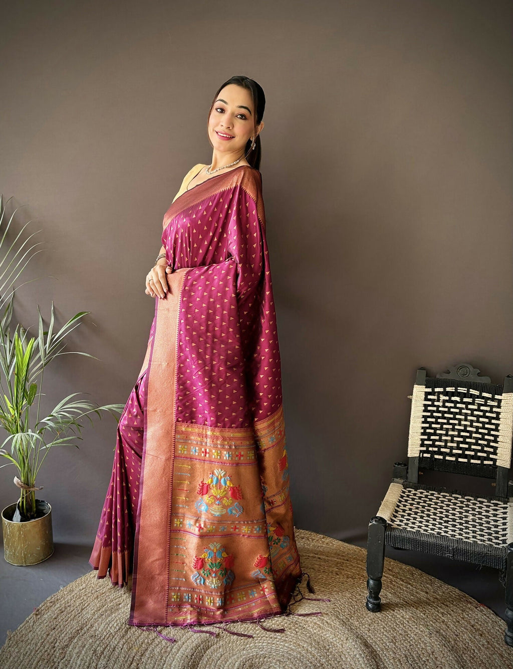 Joban Fashion Maroon Jacquard Butti Soft Lichi Silk Paithani Saree