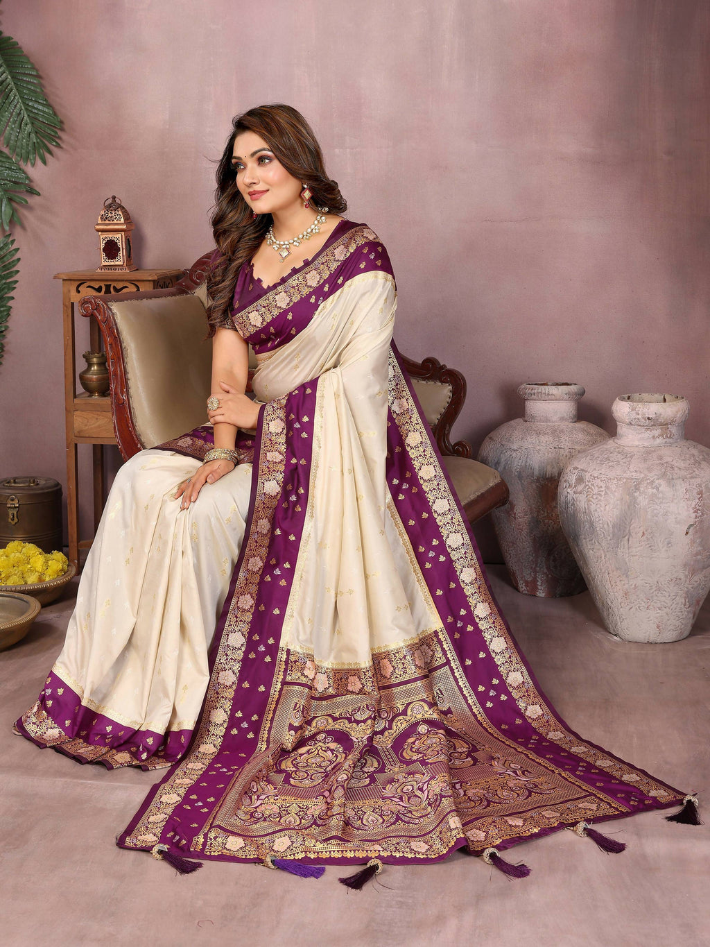 Aastha Fashion Cream Kalamkari Silk Zari Woven Saree