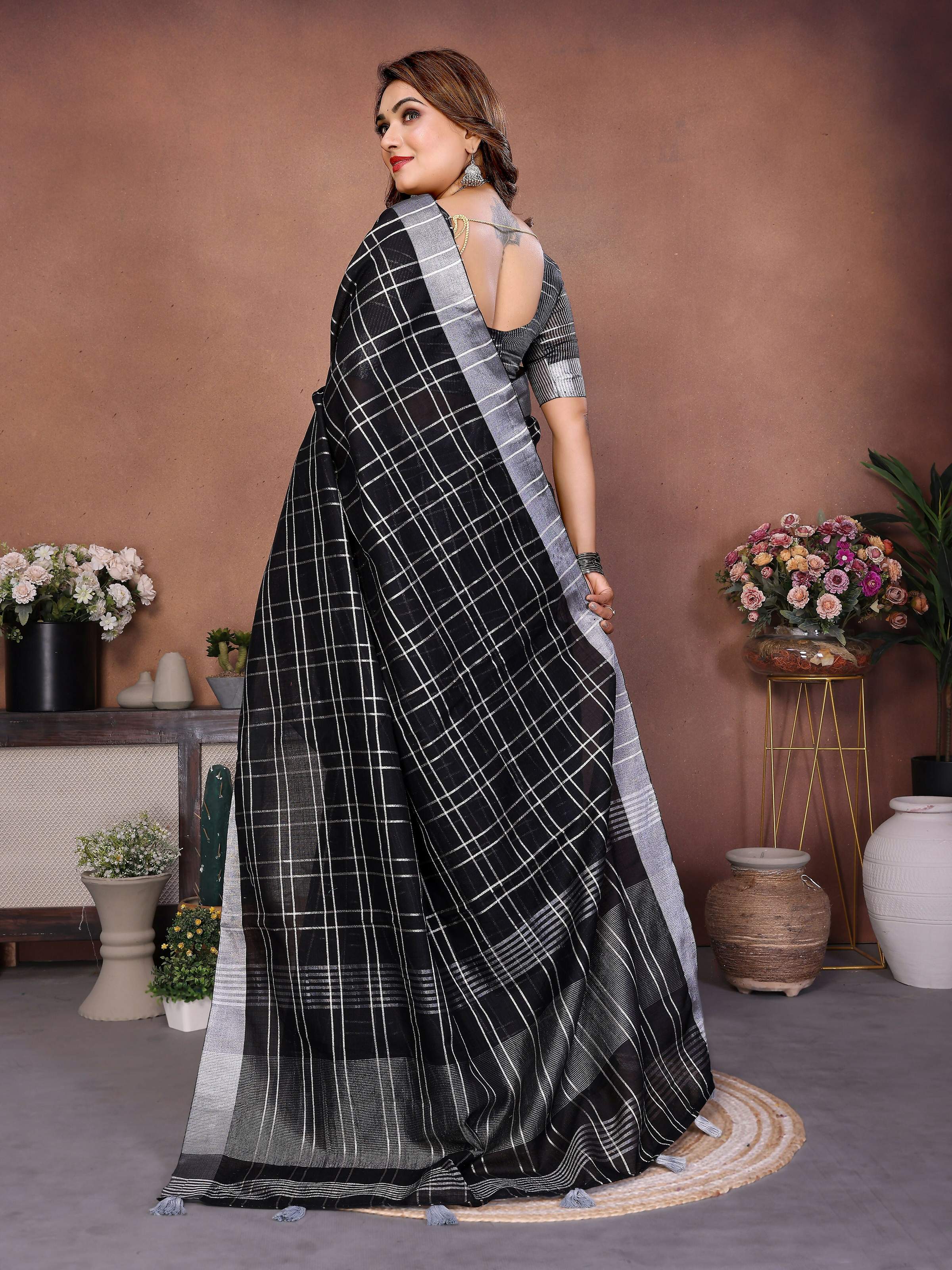 Aastha Fashion Black Linen Weaving Saree