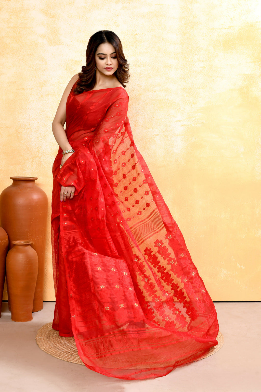 Piyari Fashion Women's Red Embellished Cotton Blend Jamdani Saree