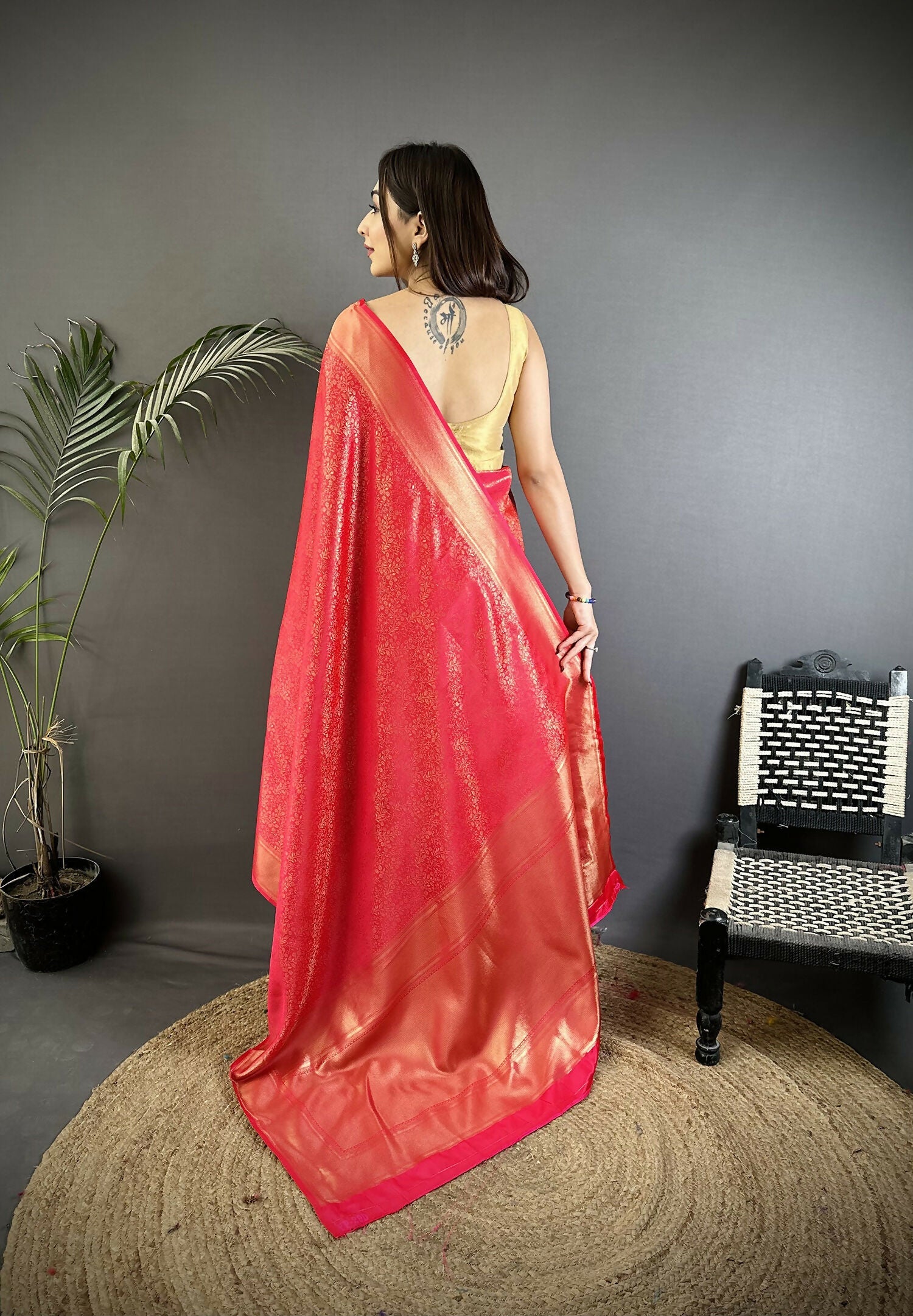 Joban Fashion Ruby Pink Floral Motifs & Ethnic Design Soft Satin Silk Kanchipuram Saree