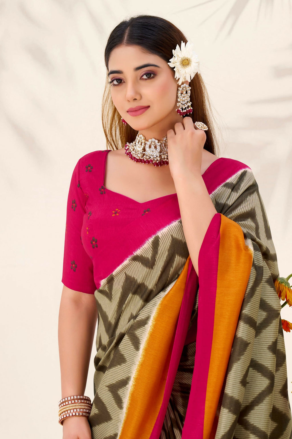 Vastranavya Mehendi Tussar Silk Zigzag Waves Printed Saree with Unstitched Blouse