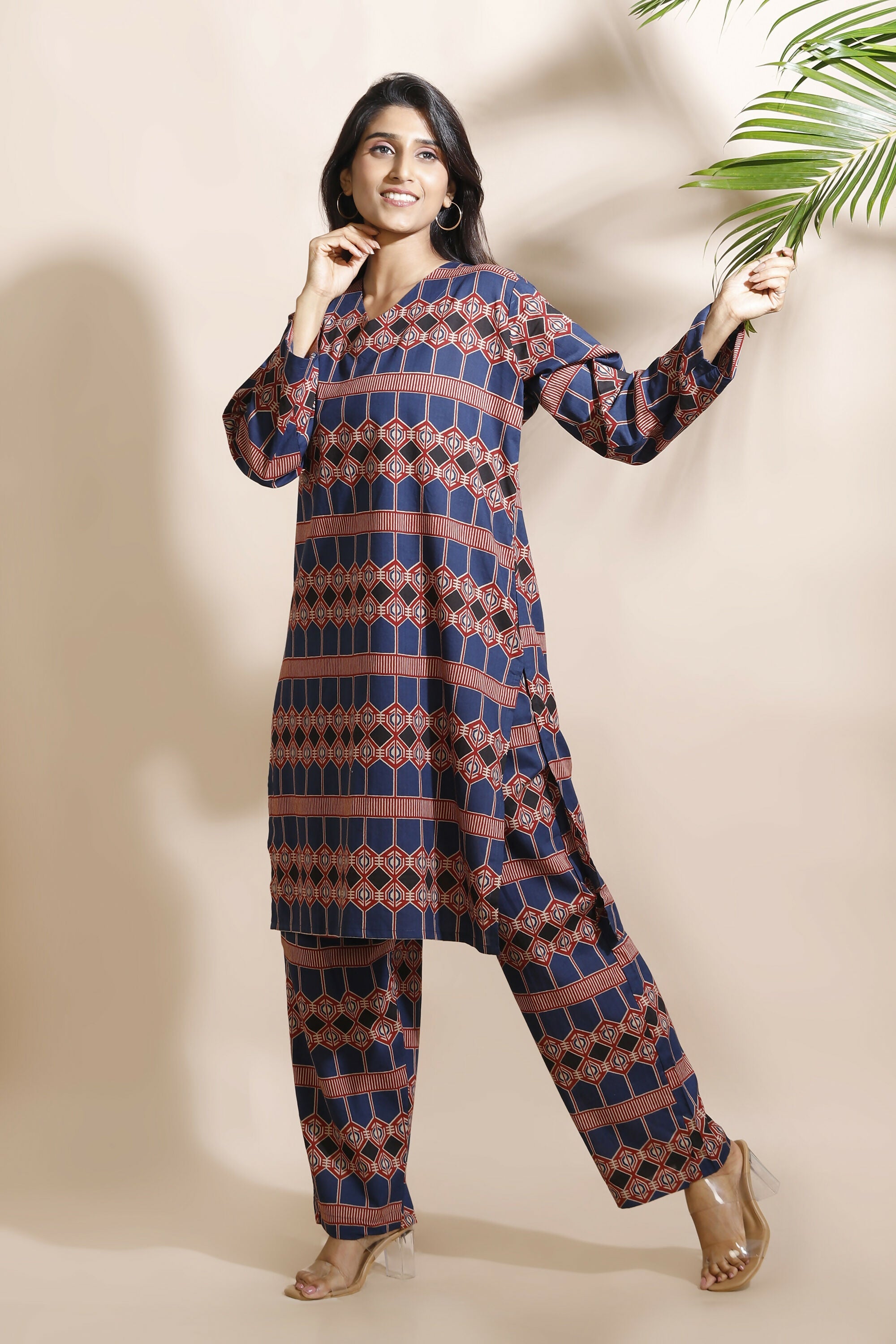 Breathables Women'S Blue Cotton Abstract Print Loungewear Co-Ord Set – Long Kurta & Pants