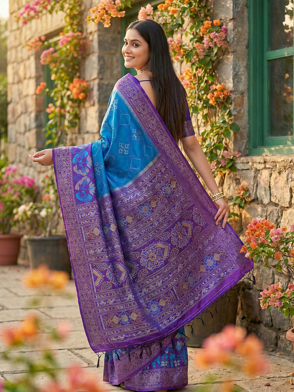 Shree Shyam Fashion Blue Pochampally Silk Saree