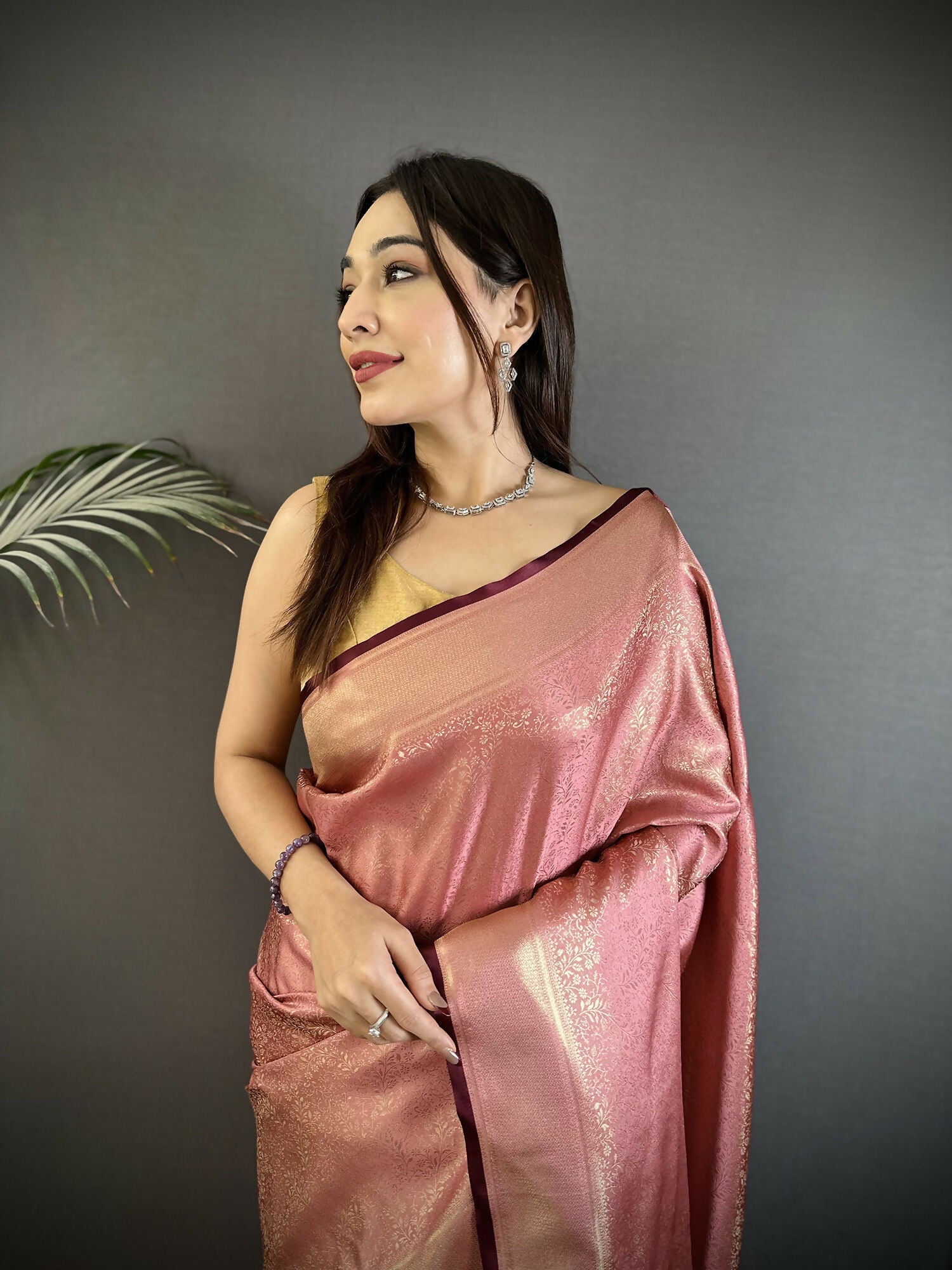 Joban Fashion Dusty Pink Floral Motifs & Ethnic Design Soft Satin Silk Kanchipuram Saree