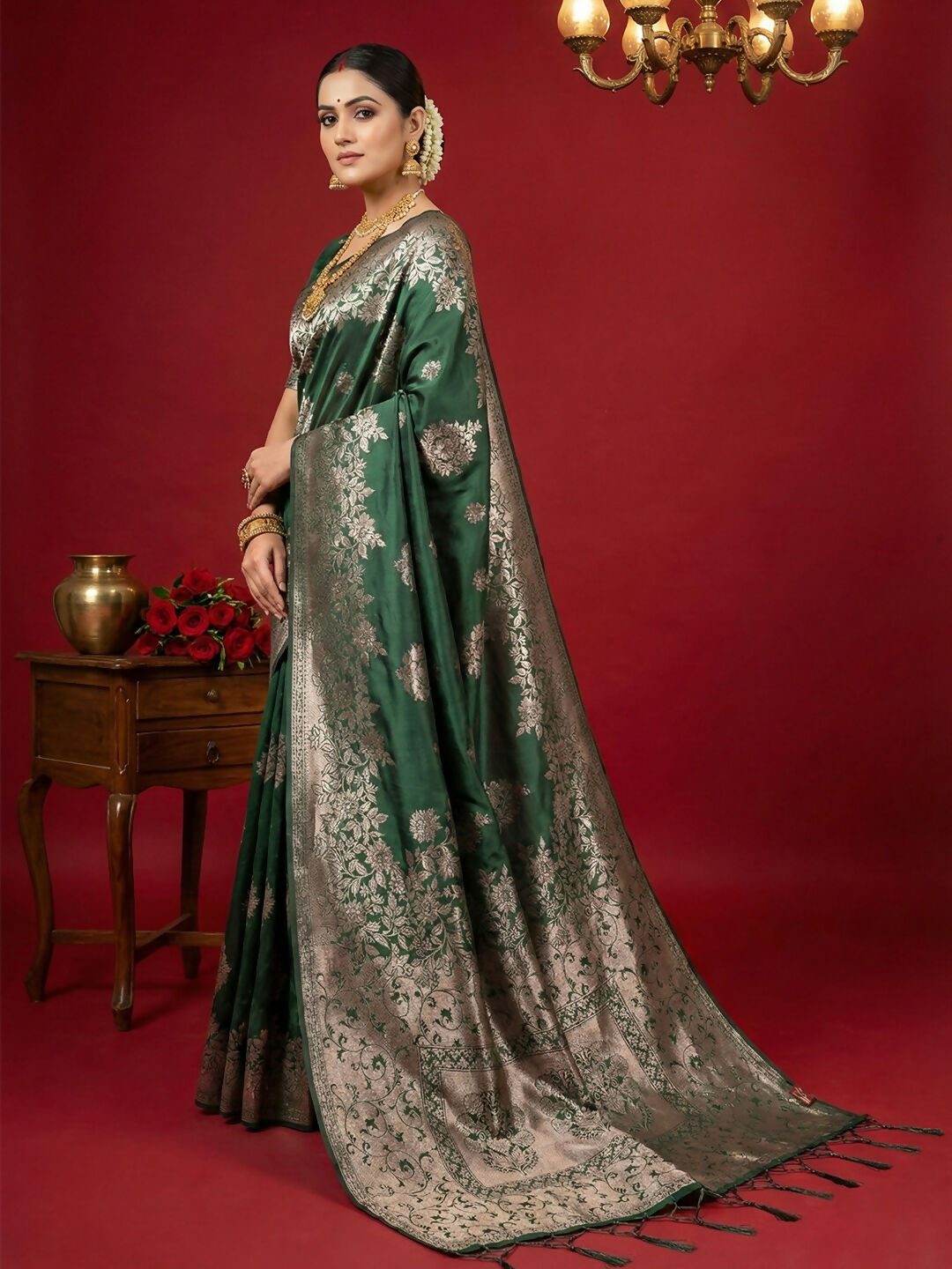 Shree Shyam Fashion Dark Green Silk Blend Saree