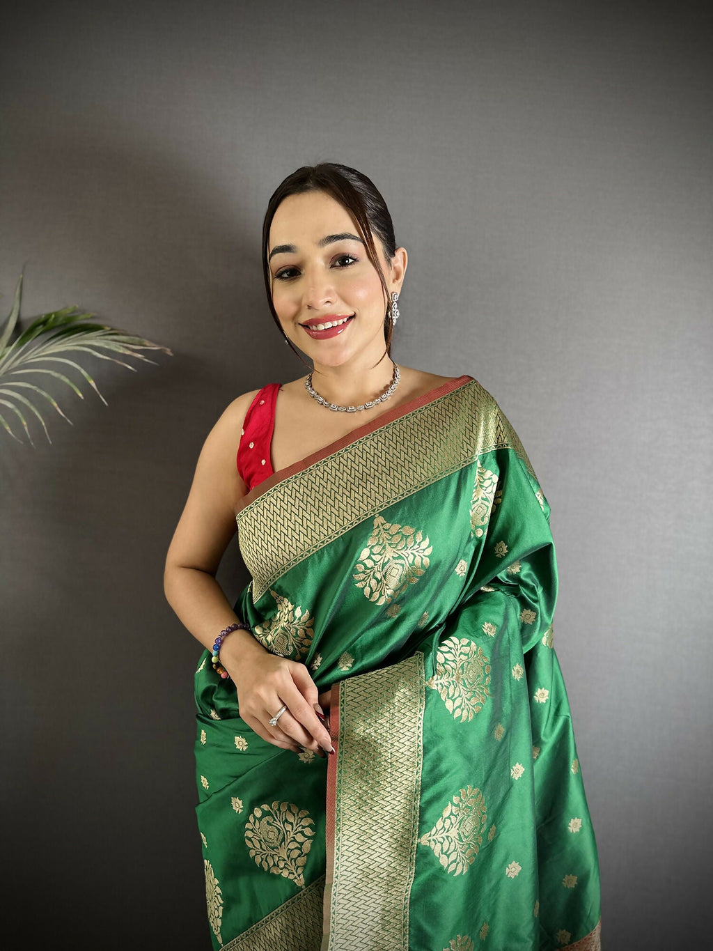 Joban Fashion Bottle Green Woven Butti Soft Silk Banarasi Silk Saree