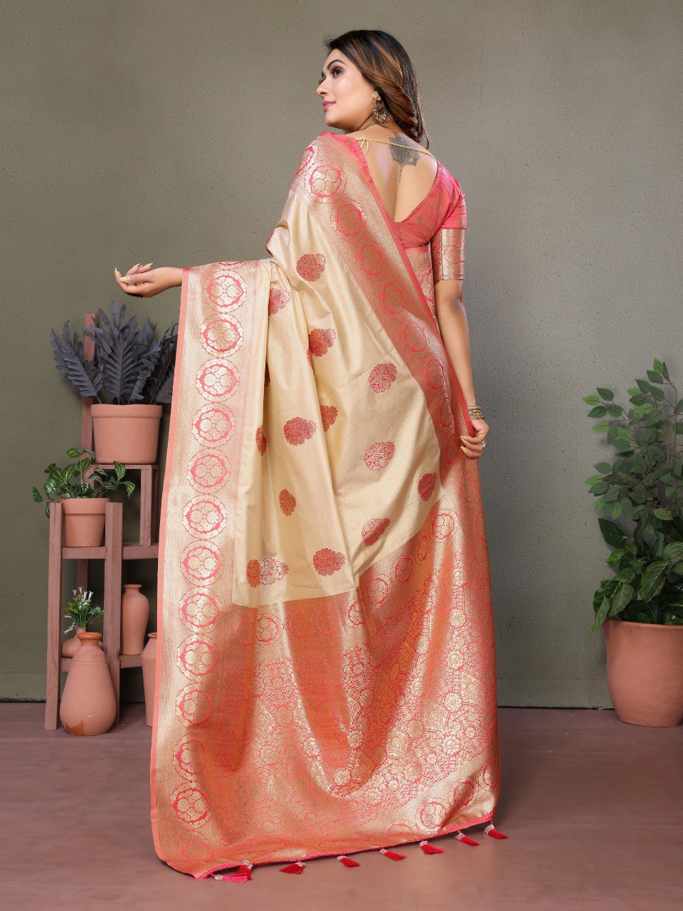 Anaita Baby Pink Viscose Silk With Butties Weaving Saree With Blouse