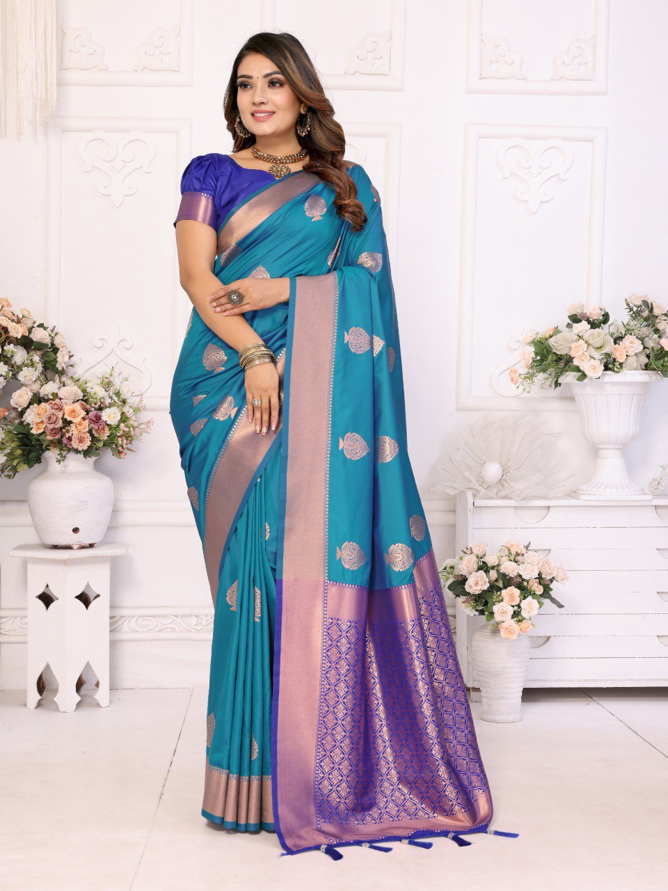 Anaita Dark Blue Weaving Saree With Blouse