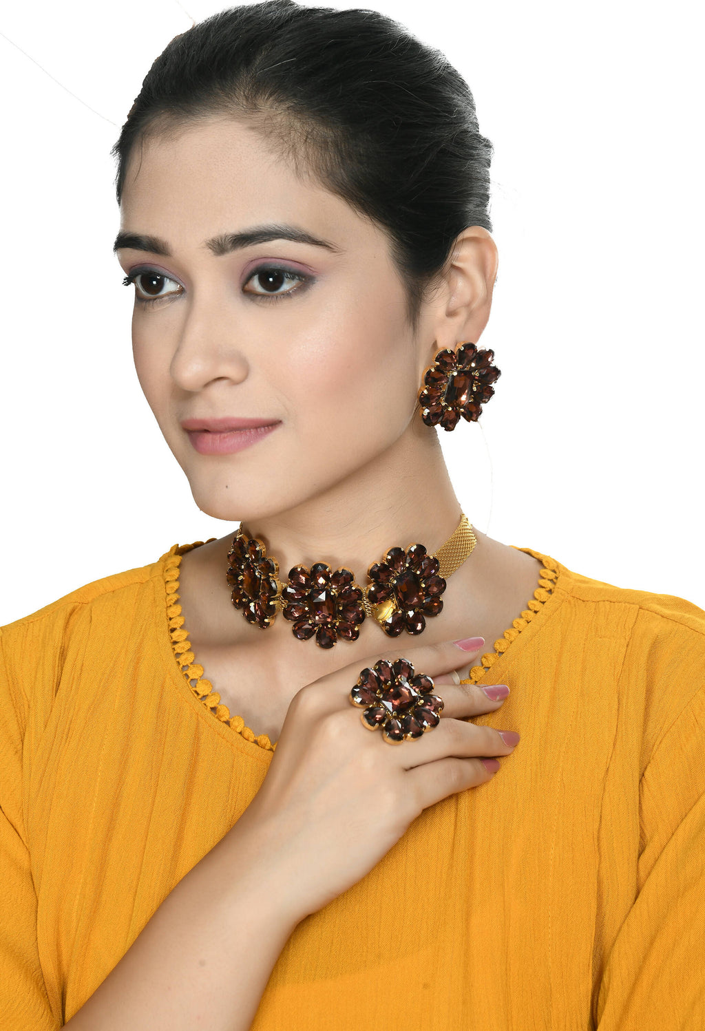 Mominos Fashion Joharkamal Gold-Polished Brass Finish Stone Choker For Women & Girls (Brown)