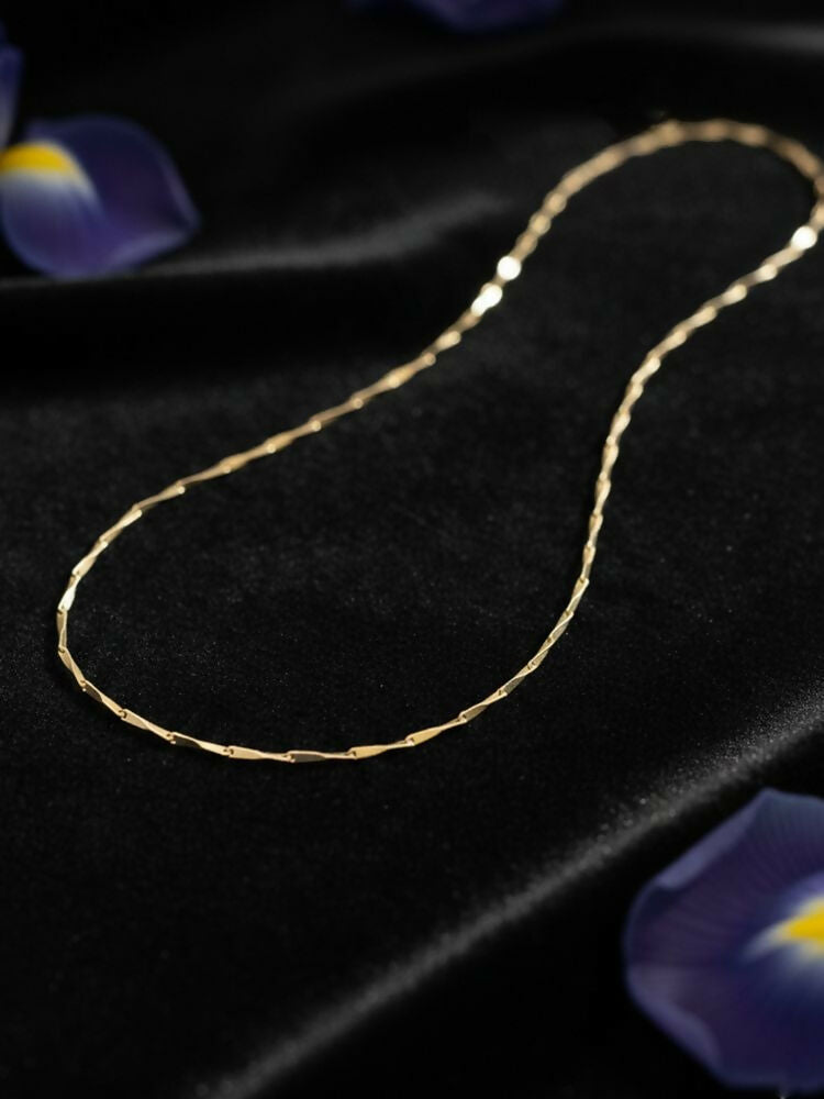 NVR Women Gold Plated Handcrafted Minimal Chain