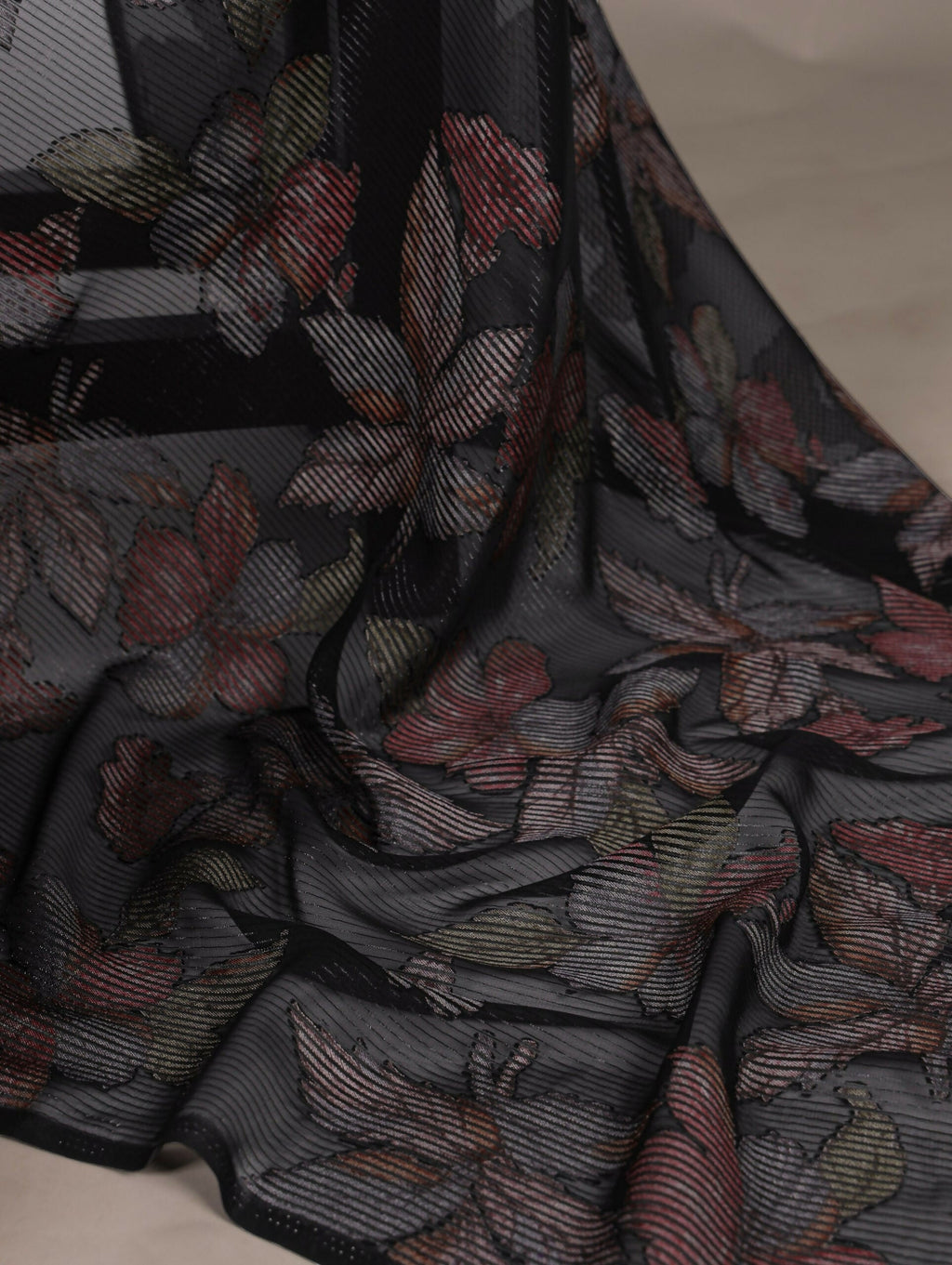 Vastranavya Black Lurex Brasso Floral Printed Saree with Unstitched Blouse