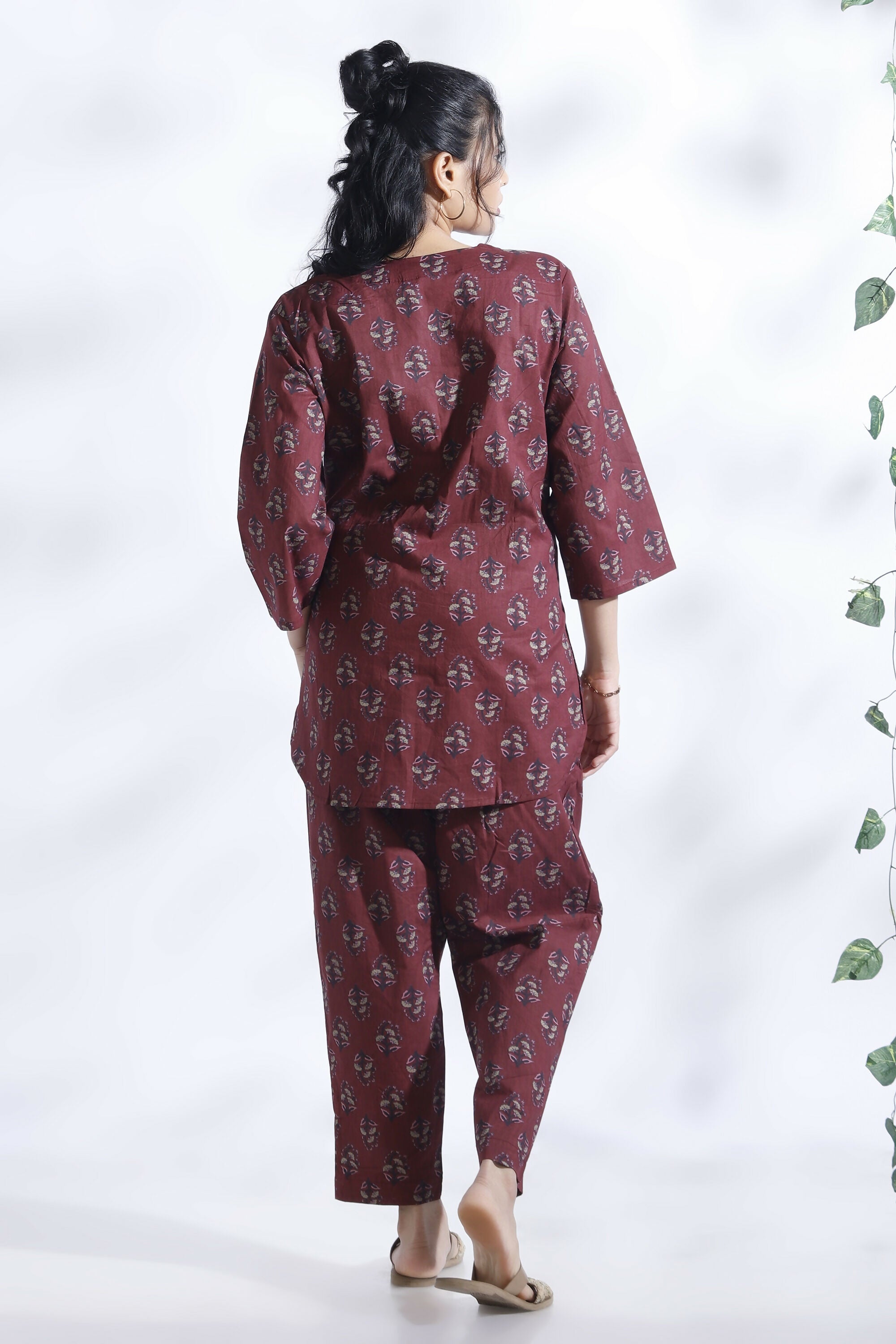 Breathables Butta Print Cotton Co-Ord Set – Wine
