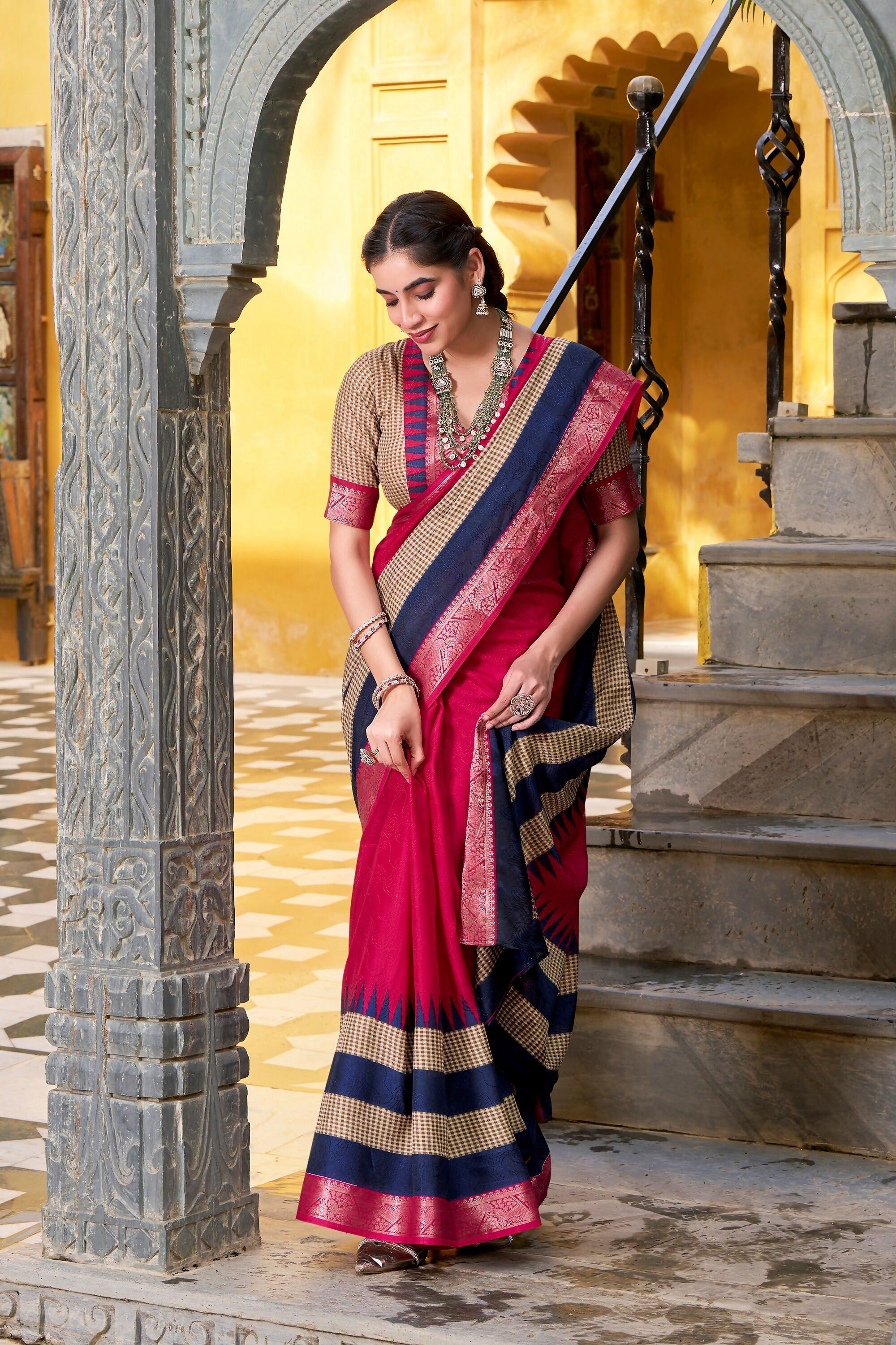 Vastranavya Pink Printed with Zari Weaving Work Poly Cotton Saree & Unstitched Blouse
