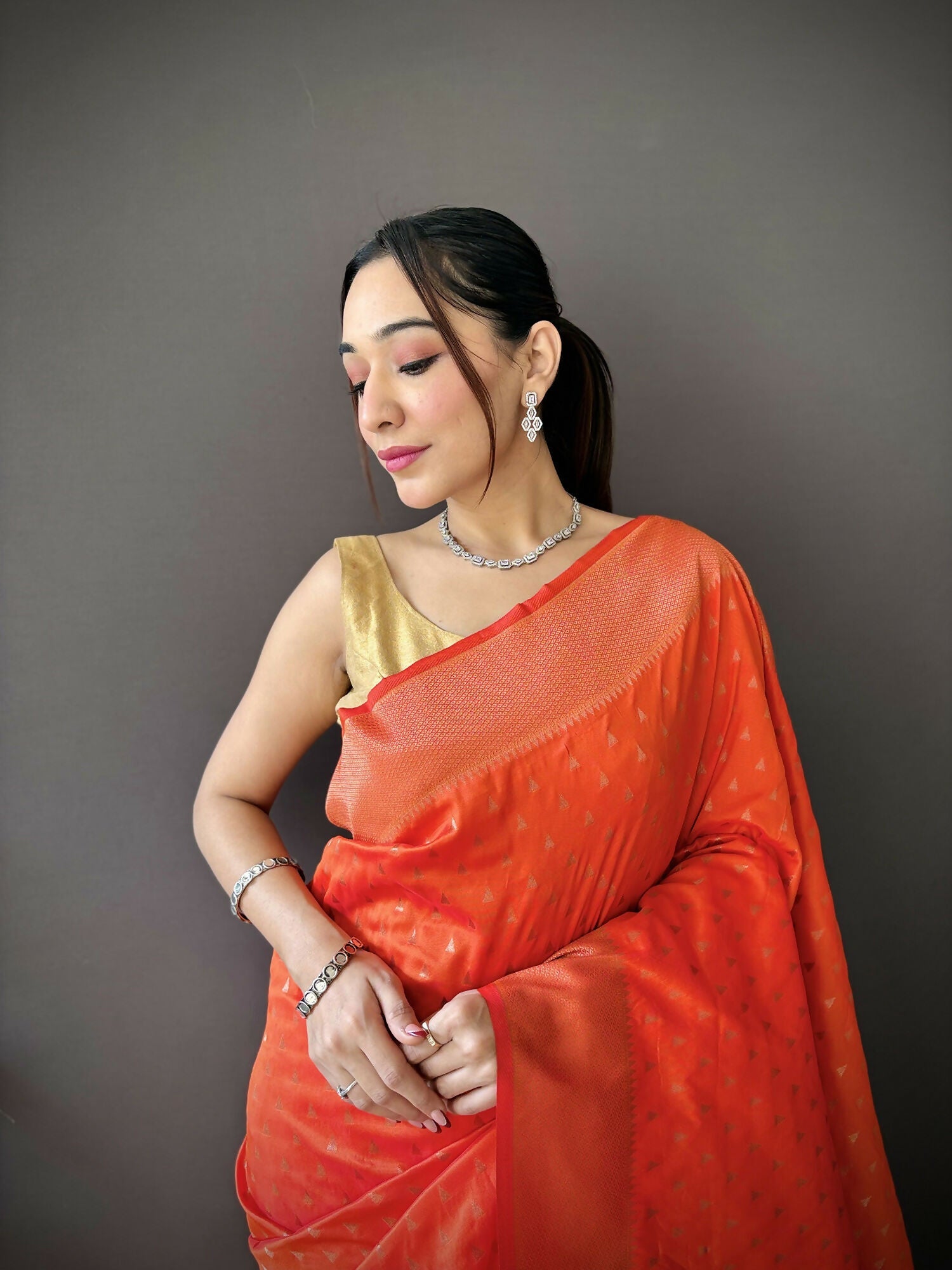 Joban Fashion Orange Jacquard Butti Soft Lichi Silk Paithani Saree
