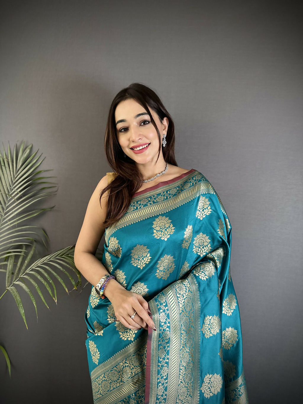 Joban Fashion Teal Ethnic Floral Motifs Soft Lichi Silk Banarasi Saree