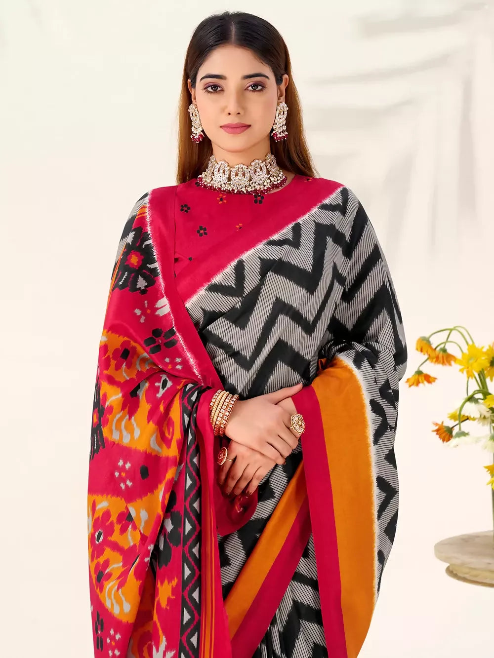 Vastranavya Black Tussar Silk Zigzag Waves Printed Saree with Unstitched Blouse