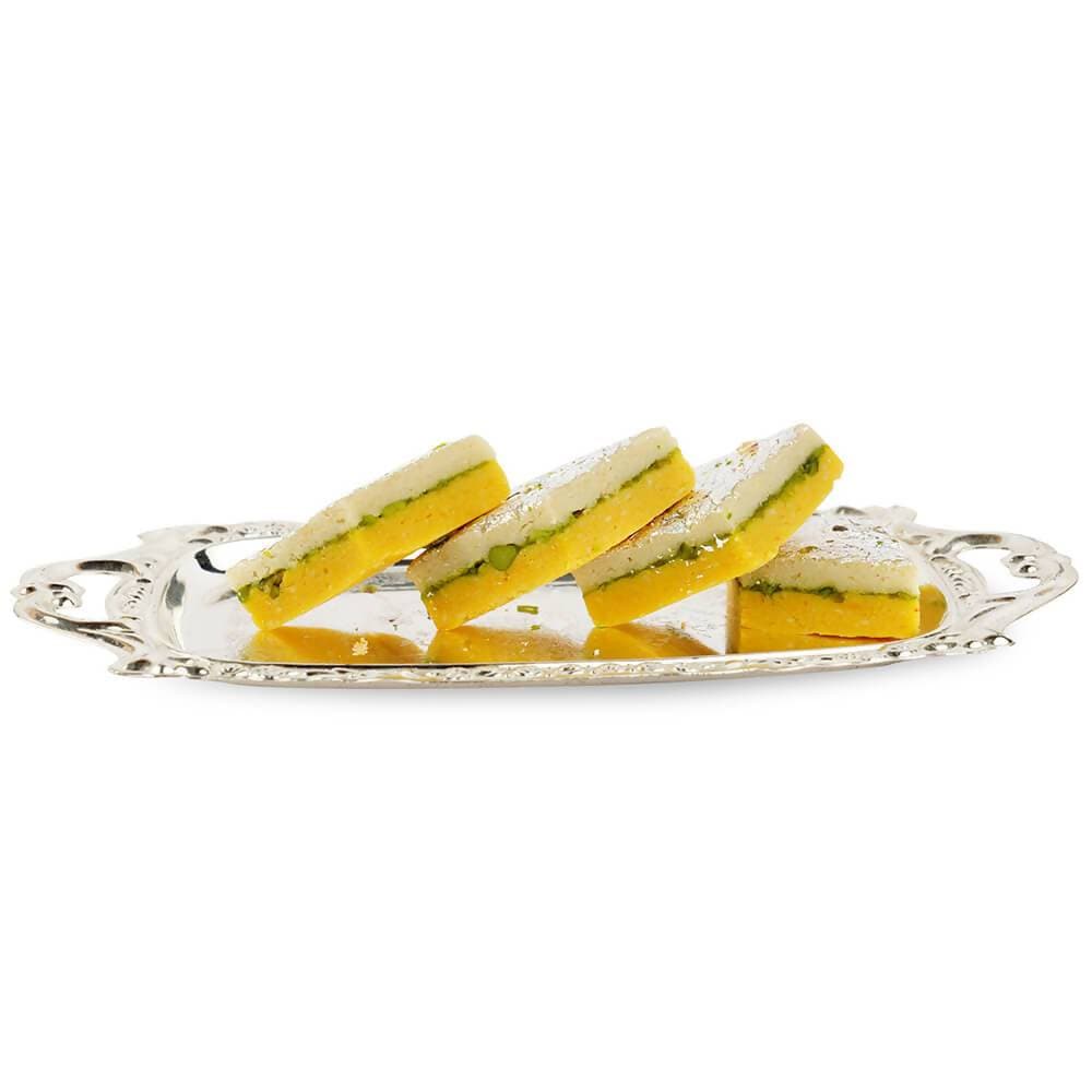Evergreen Sweets - Kaju Tirangi