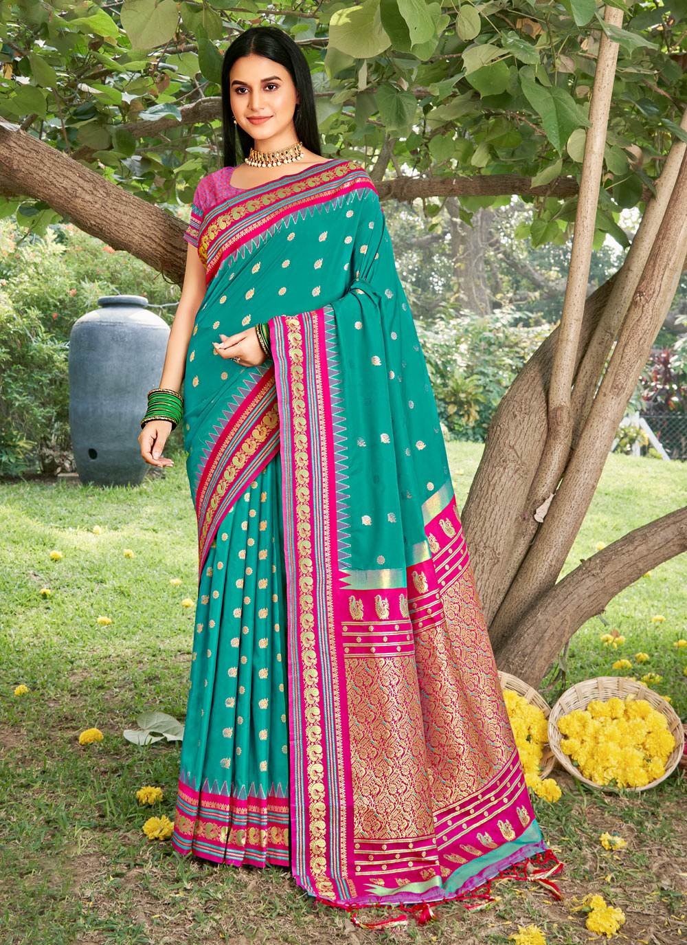 Anaita Turquoise Silk Saree With Blouse Piece