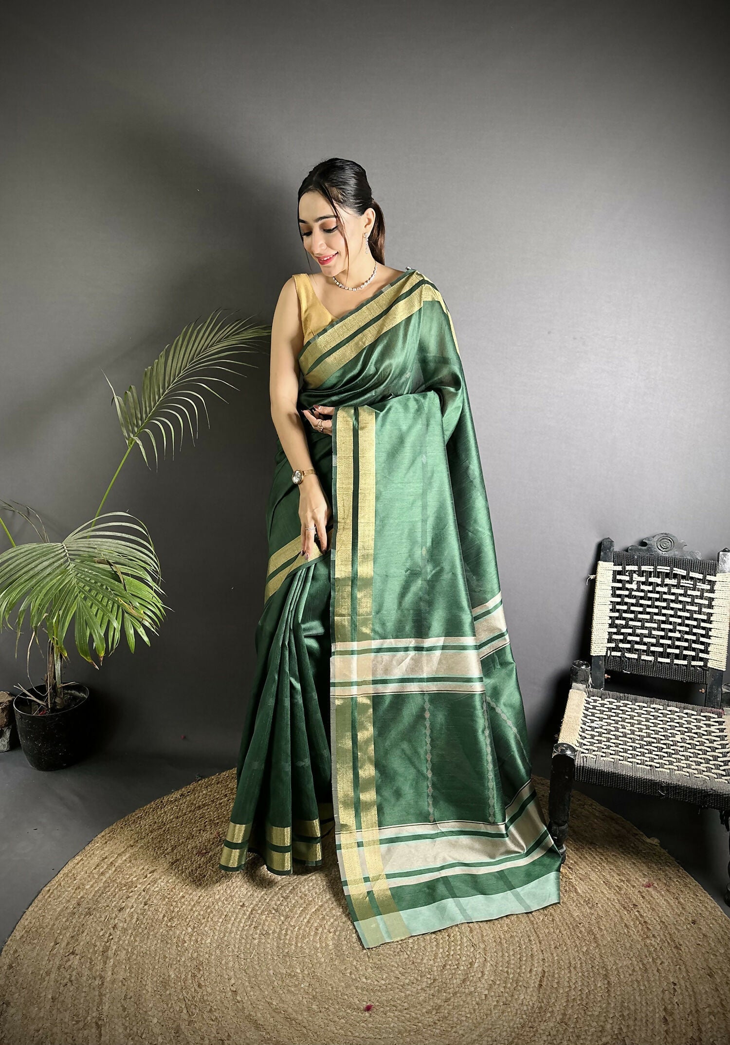 Joban Fashion Green Woven Pattern Raw Silk Kanjivaram Silk Saree