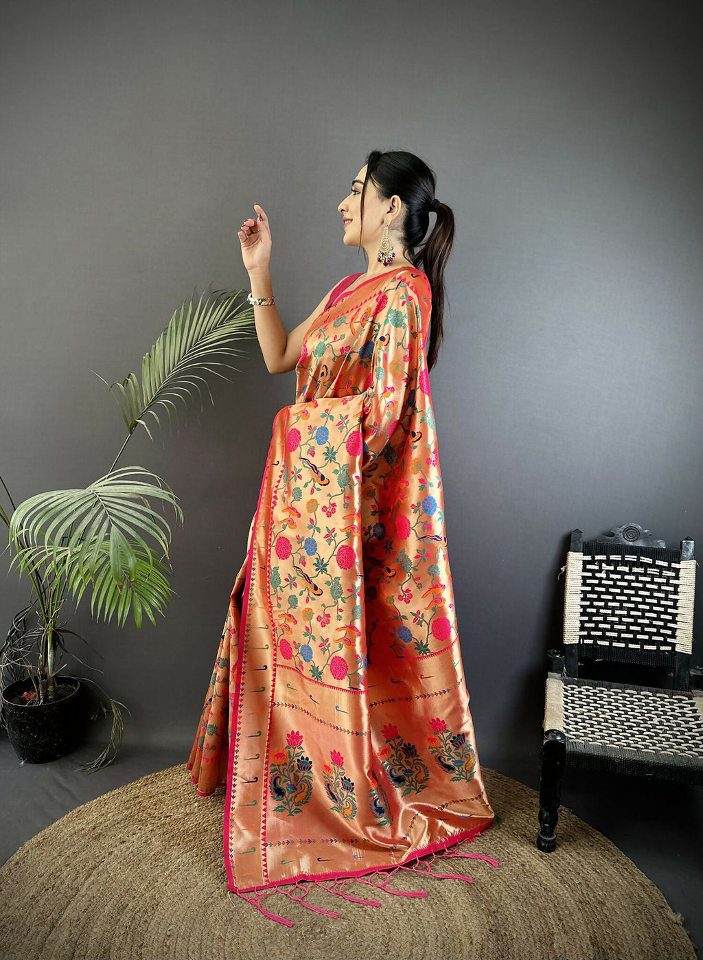 Joban Fashion Pastel Red Mughal-Inspired Motifs Soft Silk Paithani Saree