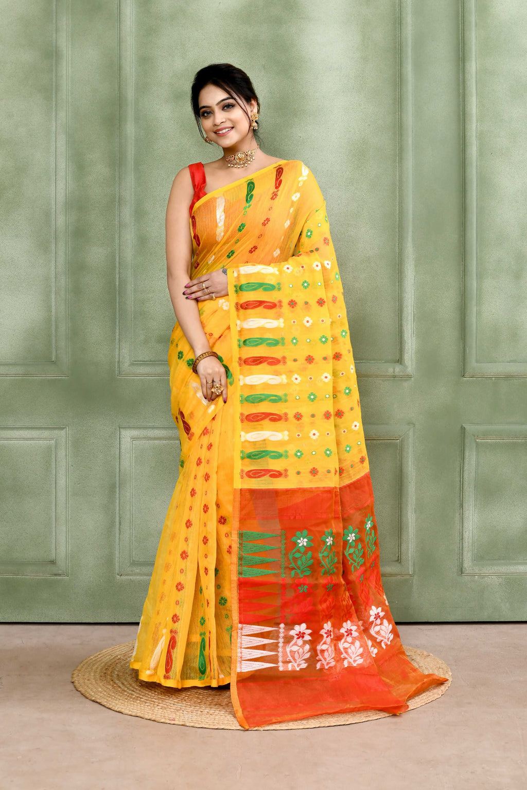 Piyari Fashion Women's Yellow Embellished Cotton Blend Jamdani Saree