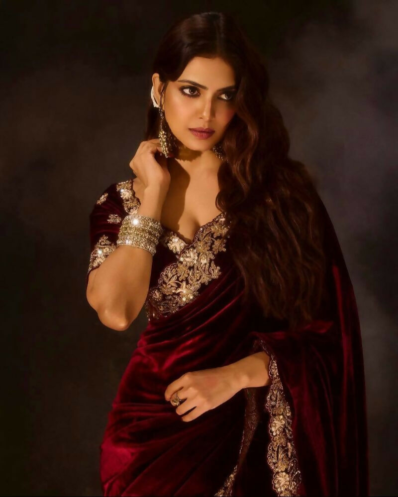 Joban Fashion Maroon 9000 Velvet Party Wear Sarees