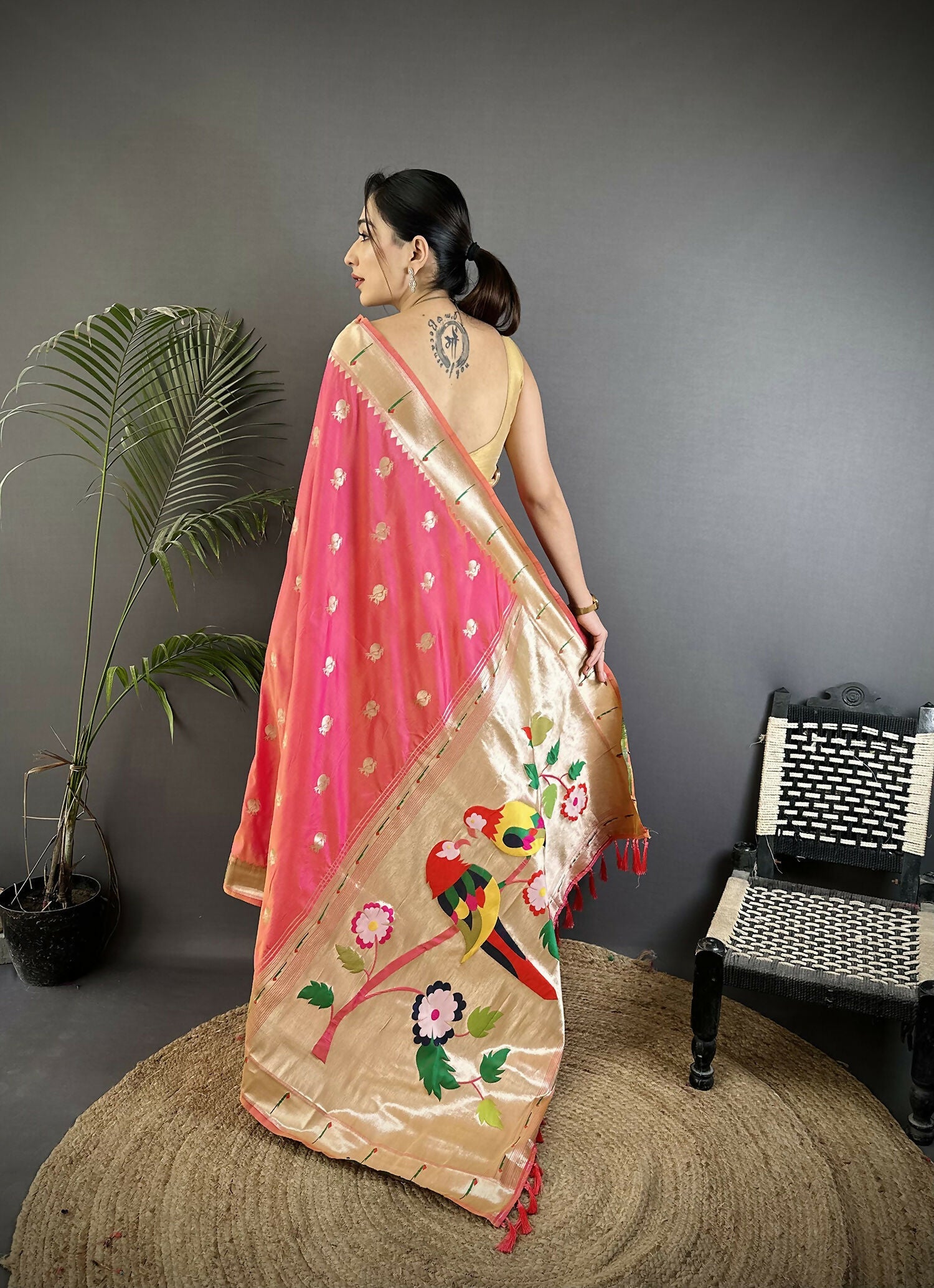 Joban Fashion Peach Peacock & Floral Motifs Soft Silk Kanchipuram Saree