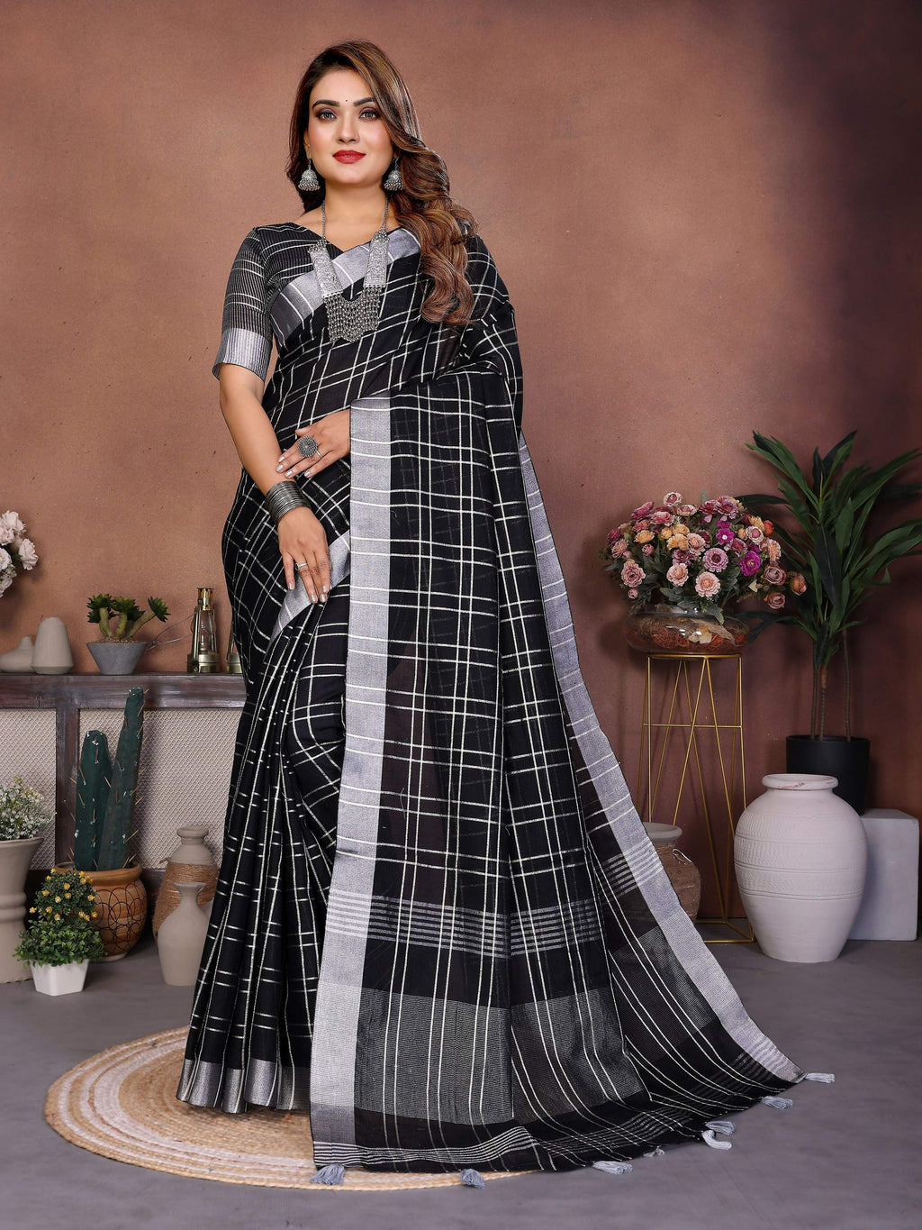 Aastha Fashion Black Linen Weaving Saree