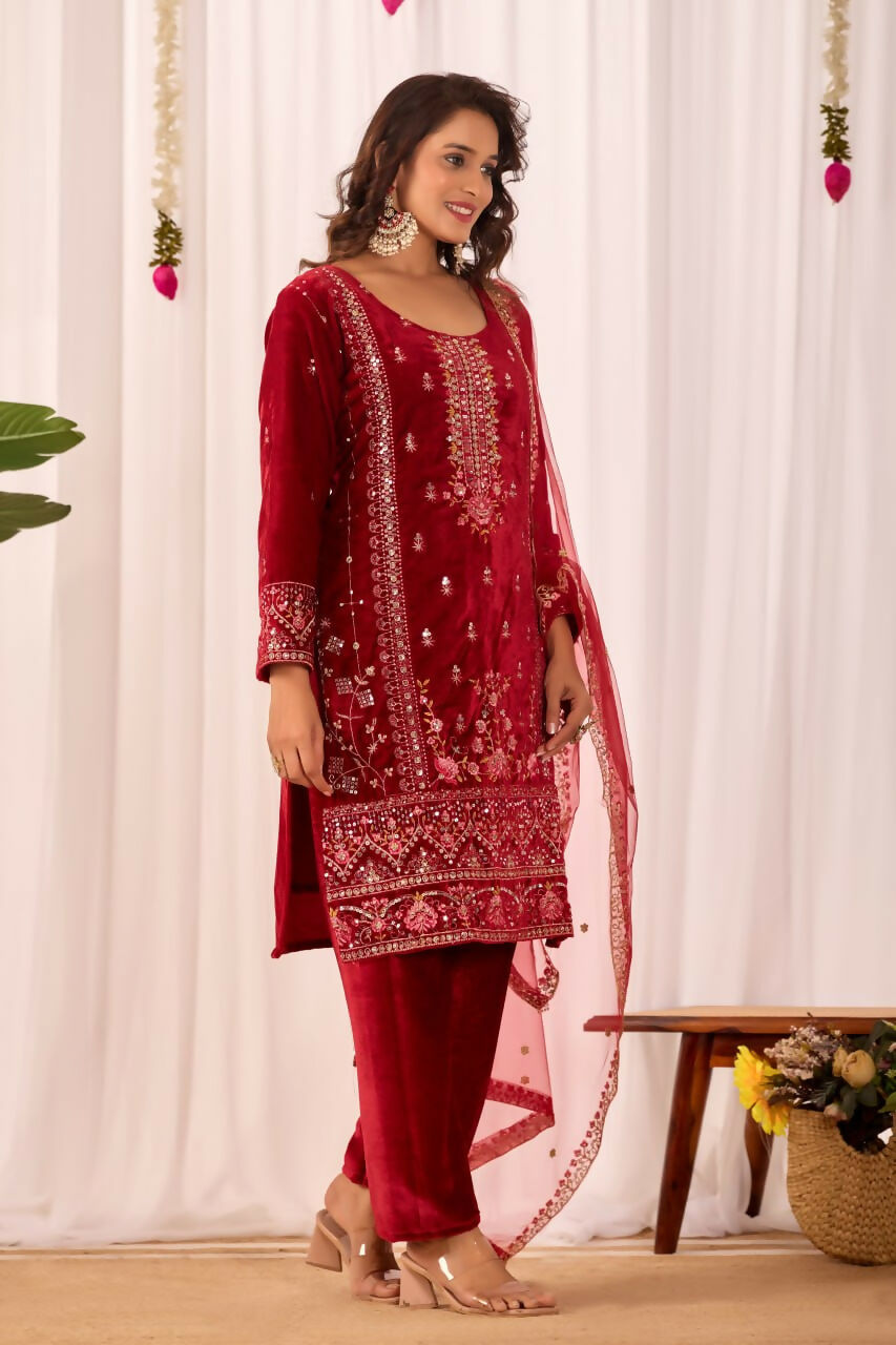 Joban Fashion Red Kurta Set Velvet Embroidery Sequence Work