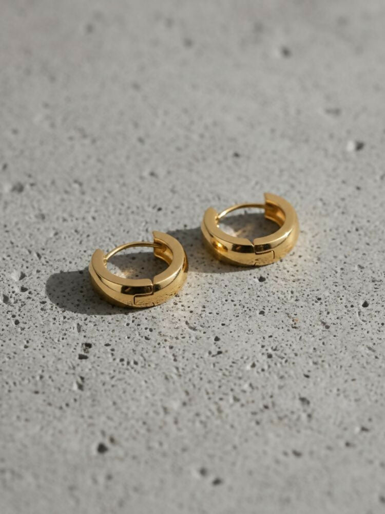 NVR Men's Gold Plated Hoop Earrings