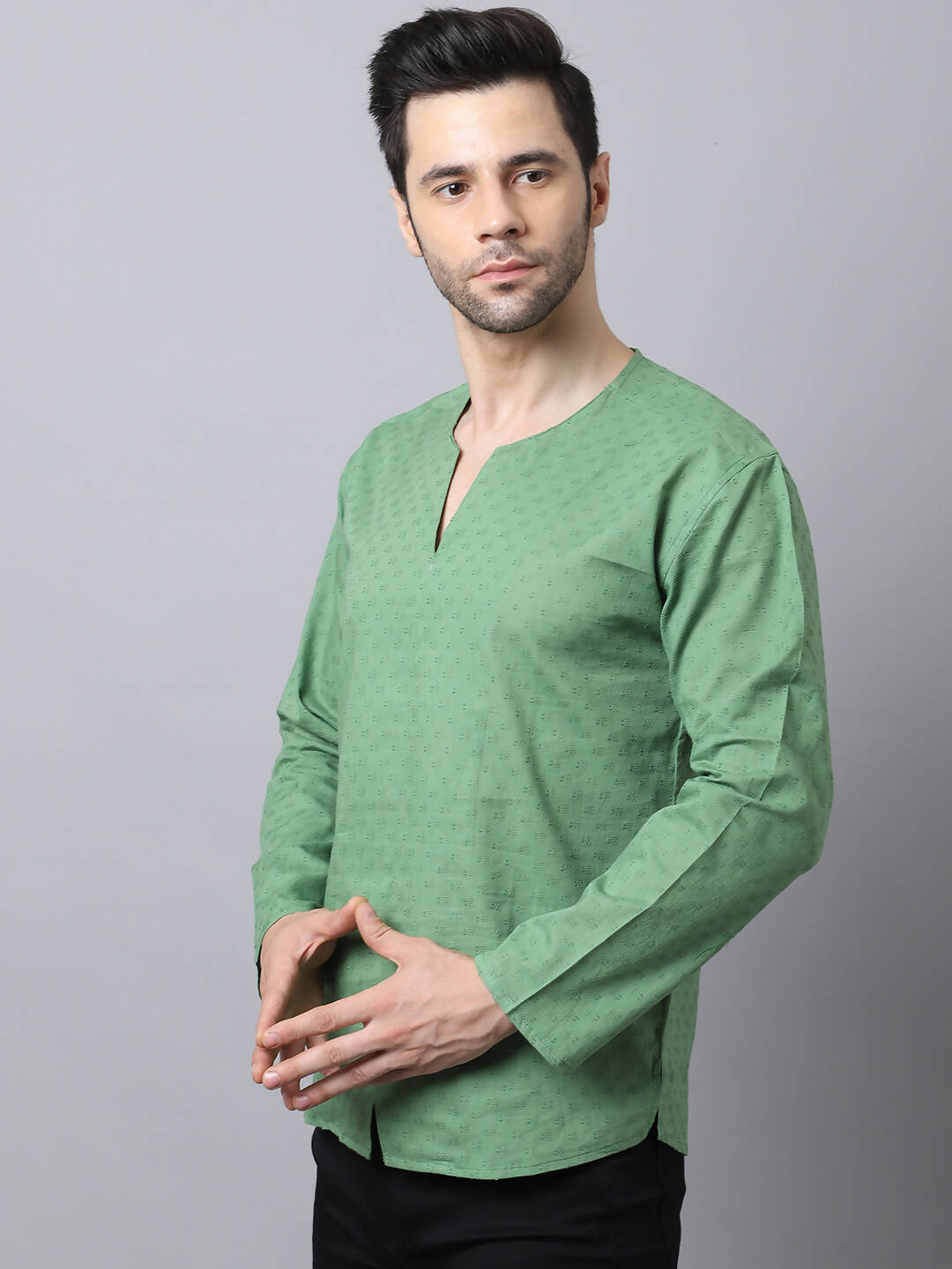 Even Apparels Green Pure Cotton Round Neck Slit Men's Kurta