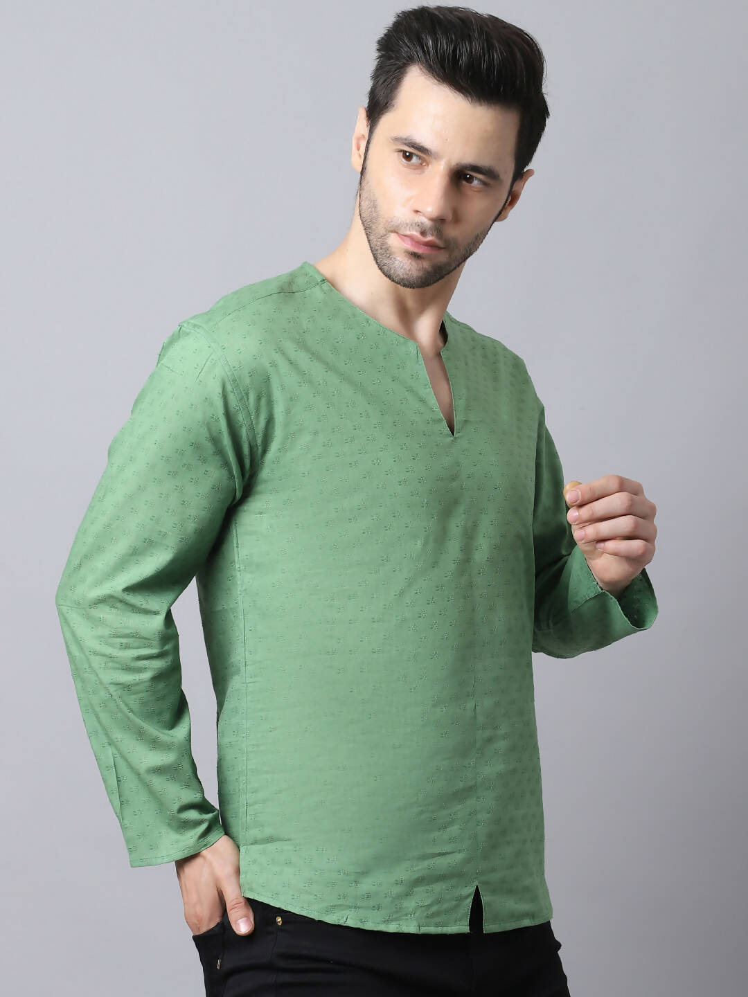 Even Apparels Green Pure Cotton Round Neck Slit Men's Kurta