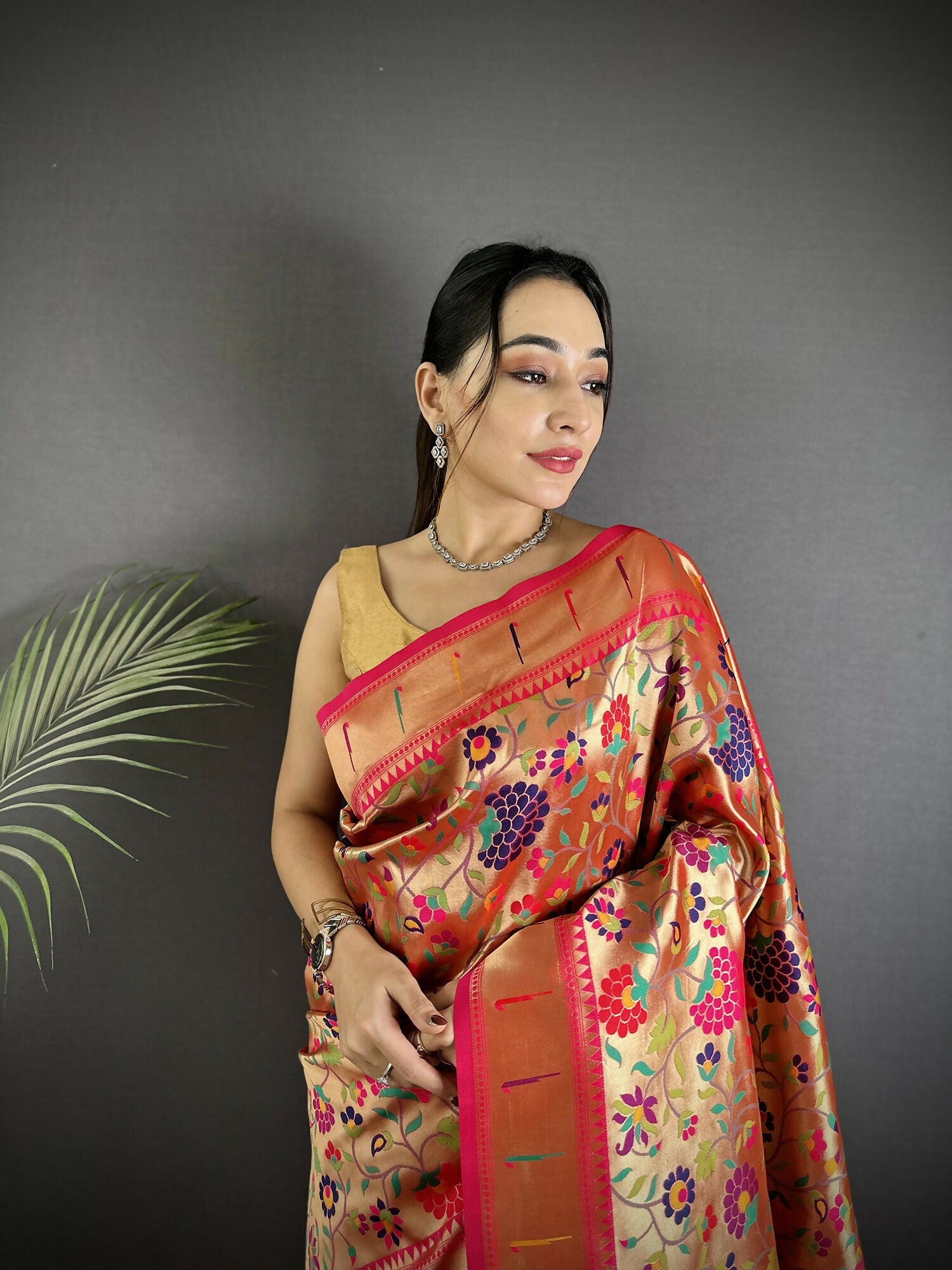 Joban Fashion Golden-Orange Intricate Floral & Leaf Soft Silk Paithani Saree