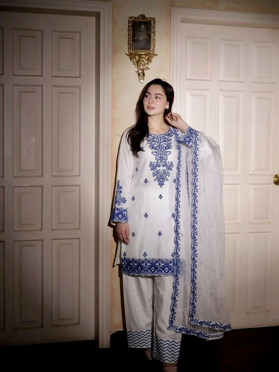 Teeya Creation Womens Trendy Stylish Embroidery Thread Work Blue Kurta Set